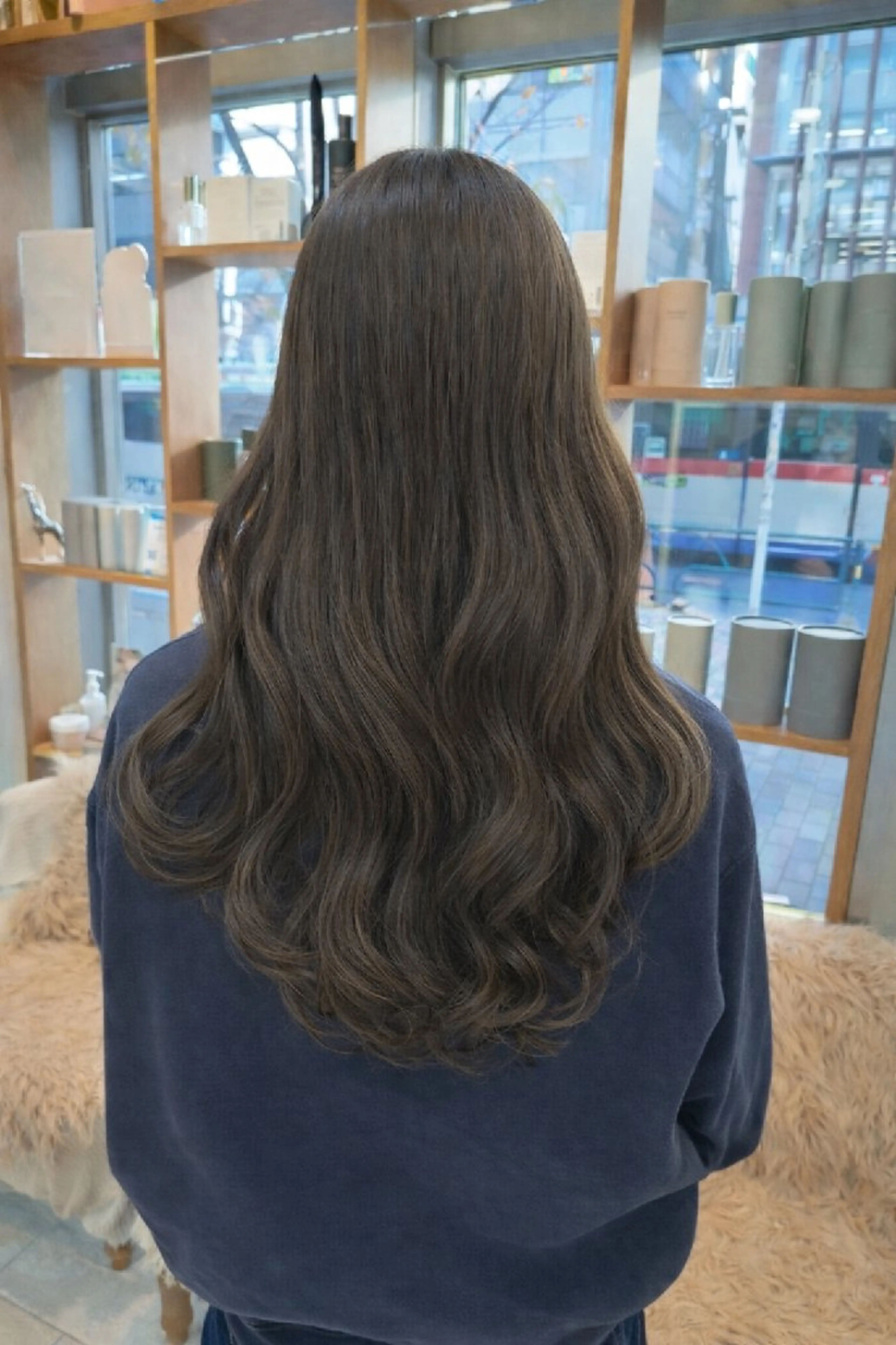 ロング カラー グレージュ オリーブグレージュ オリーブグレー カット ヘアカラー ＭＩＹＵ/透明感 渋谷/ベージュカラーのヘアスタイル