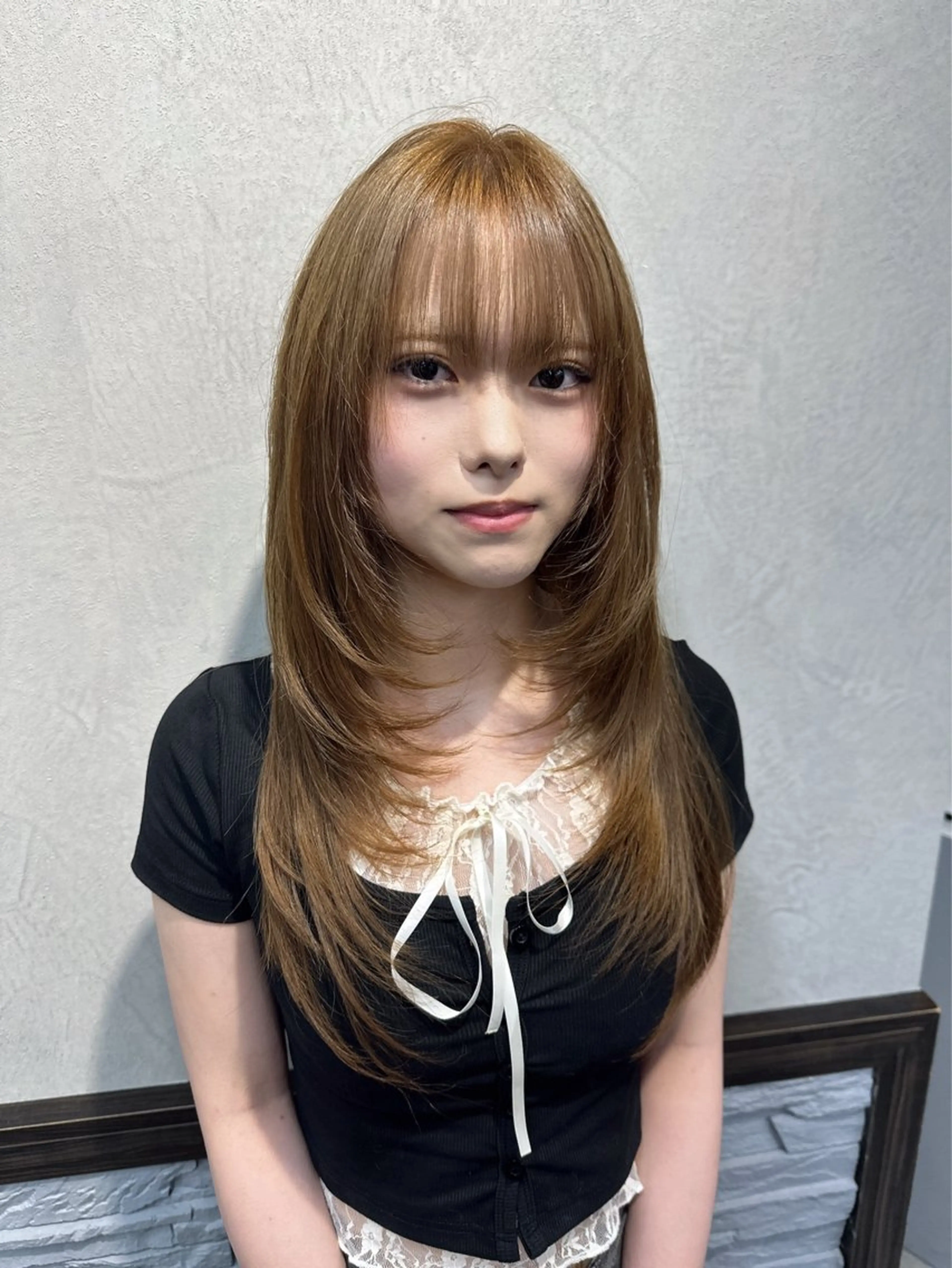 ロング カラー りおん レイヤー/ベージュのヘアスタイル