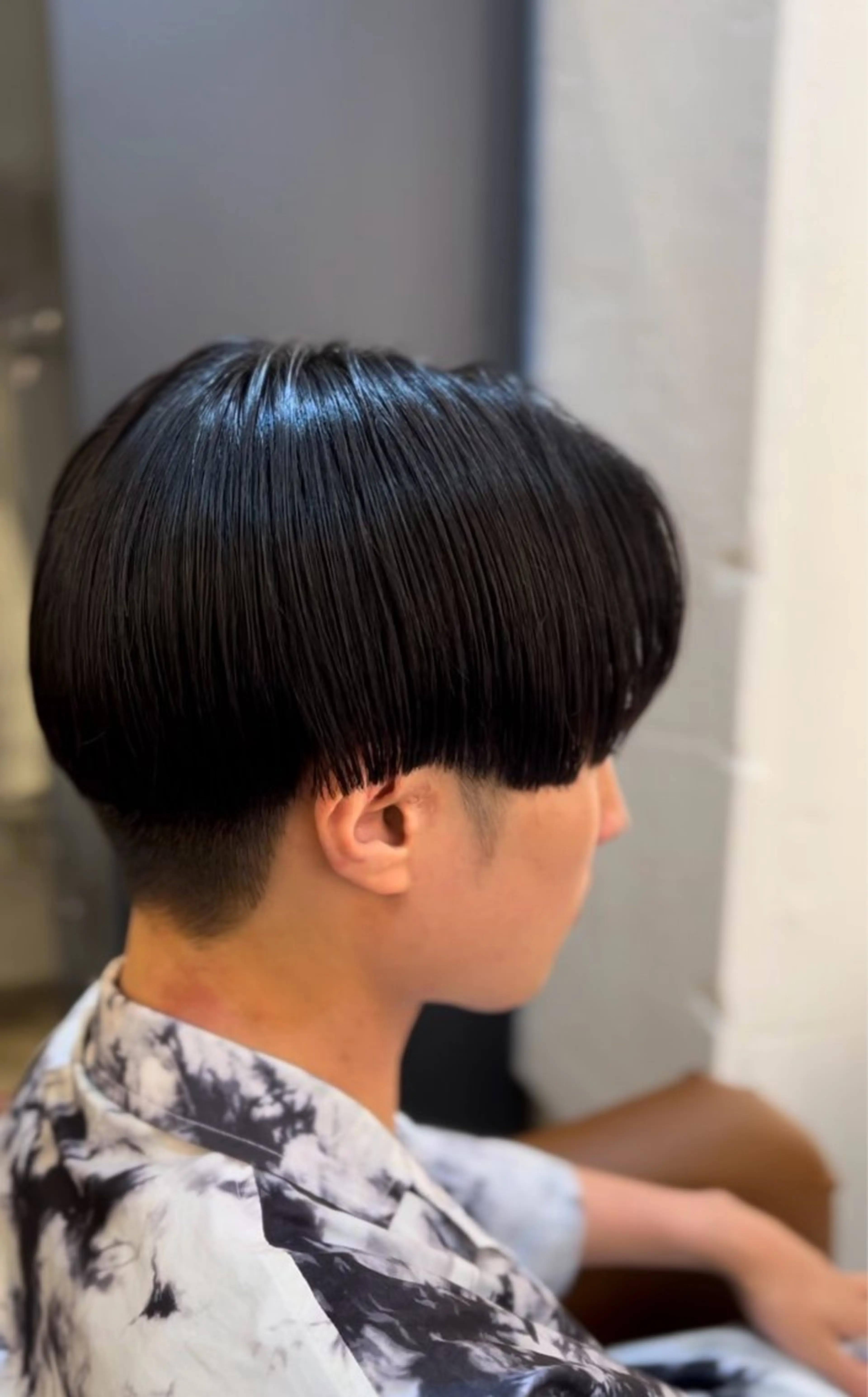 メンズ センターパート メンズ韓国風 刈り上げ 縮毛矯正 AMBERGLEAM Hair&Cloth Yoga所属・Ryo☘縮毛矯正/ メンズ/ブリーチ/のヘアスタイル