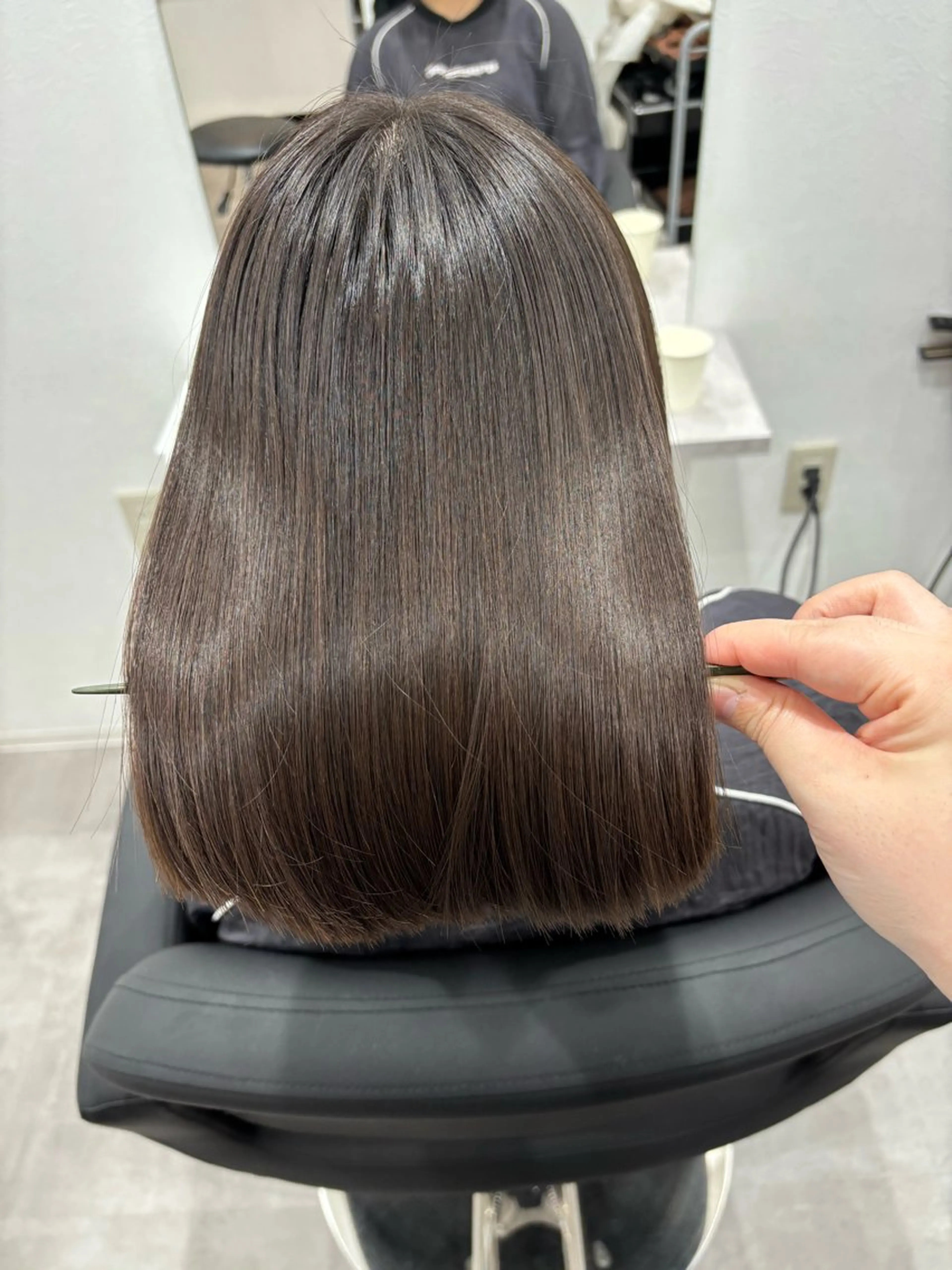 ミディアム カット 縮毛矯正 トリートメント 髪質改善/透明感 カラー/内藤有須加のヘアスタイル