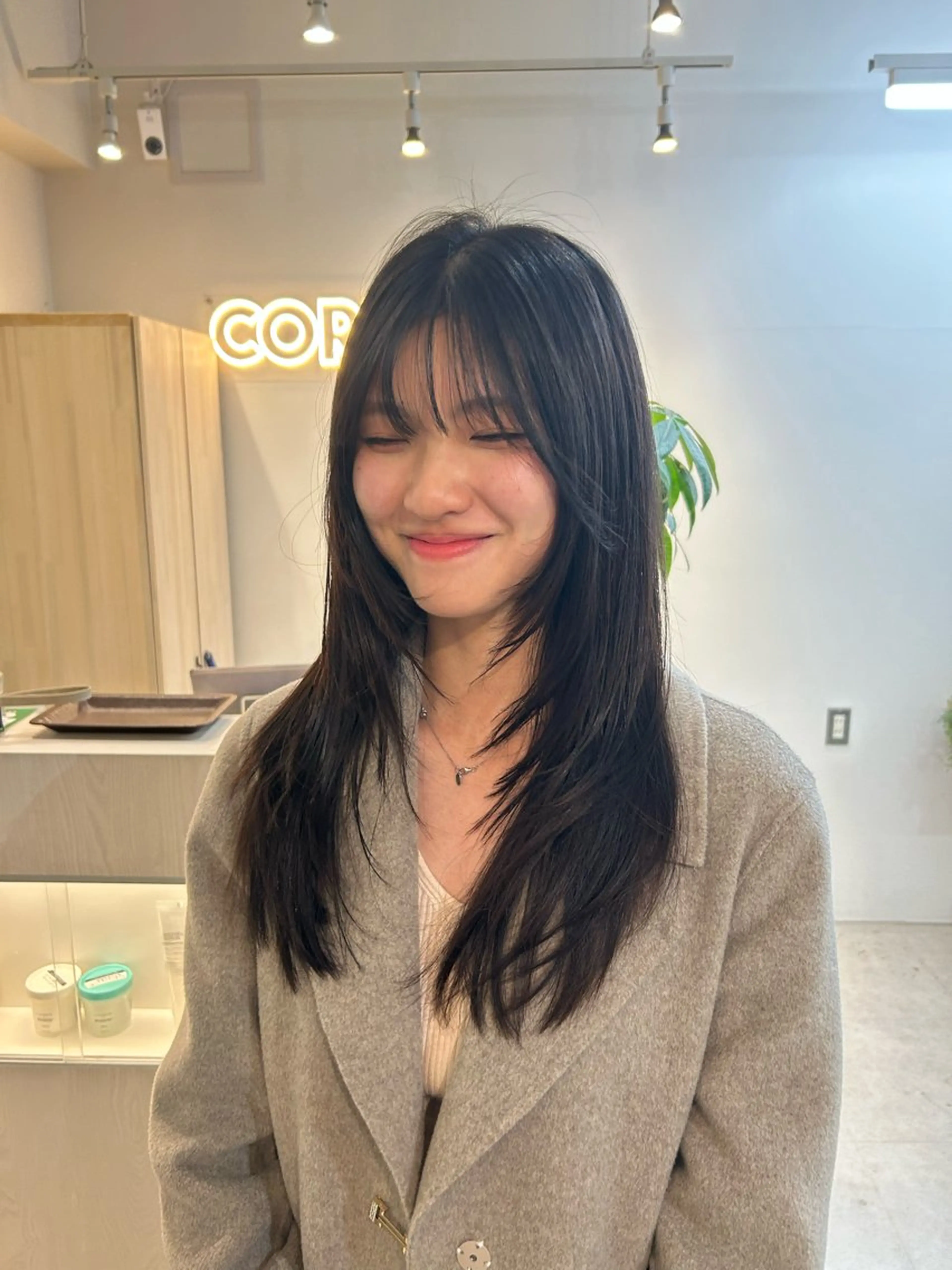 レディースカット&マイクロバブルシャンプーの写真