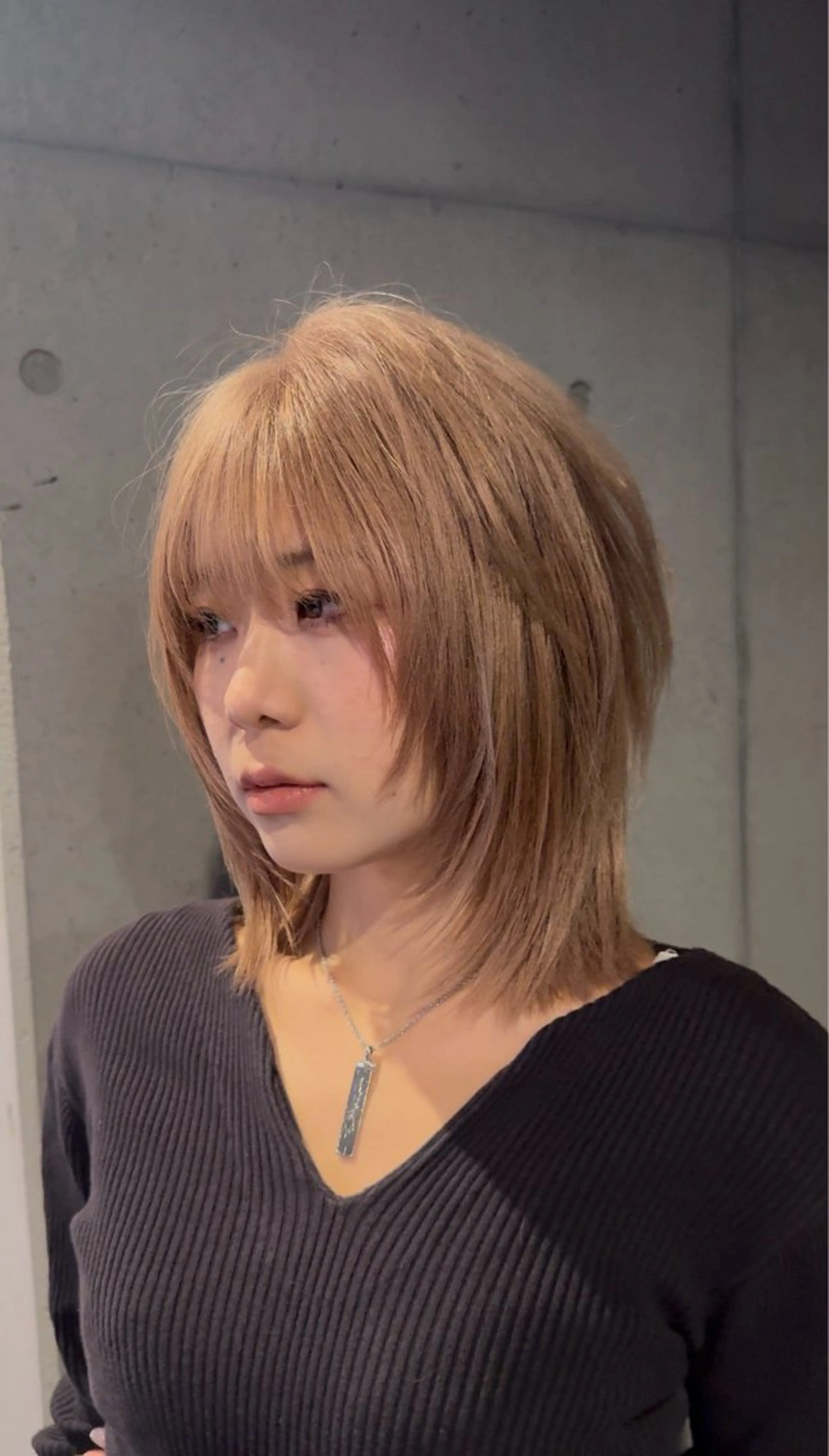 ミディアム カラー カット ヘアカラー だいち/ブリーチ/ レイヤーカットのヘアスタイル