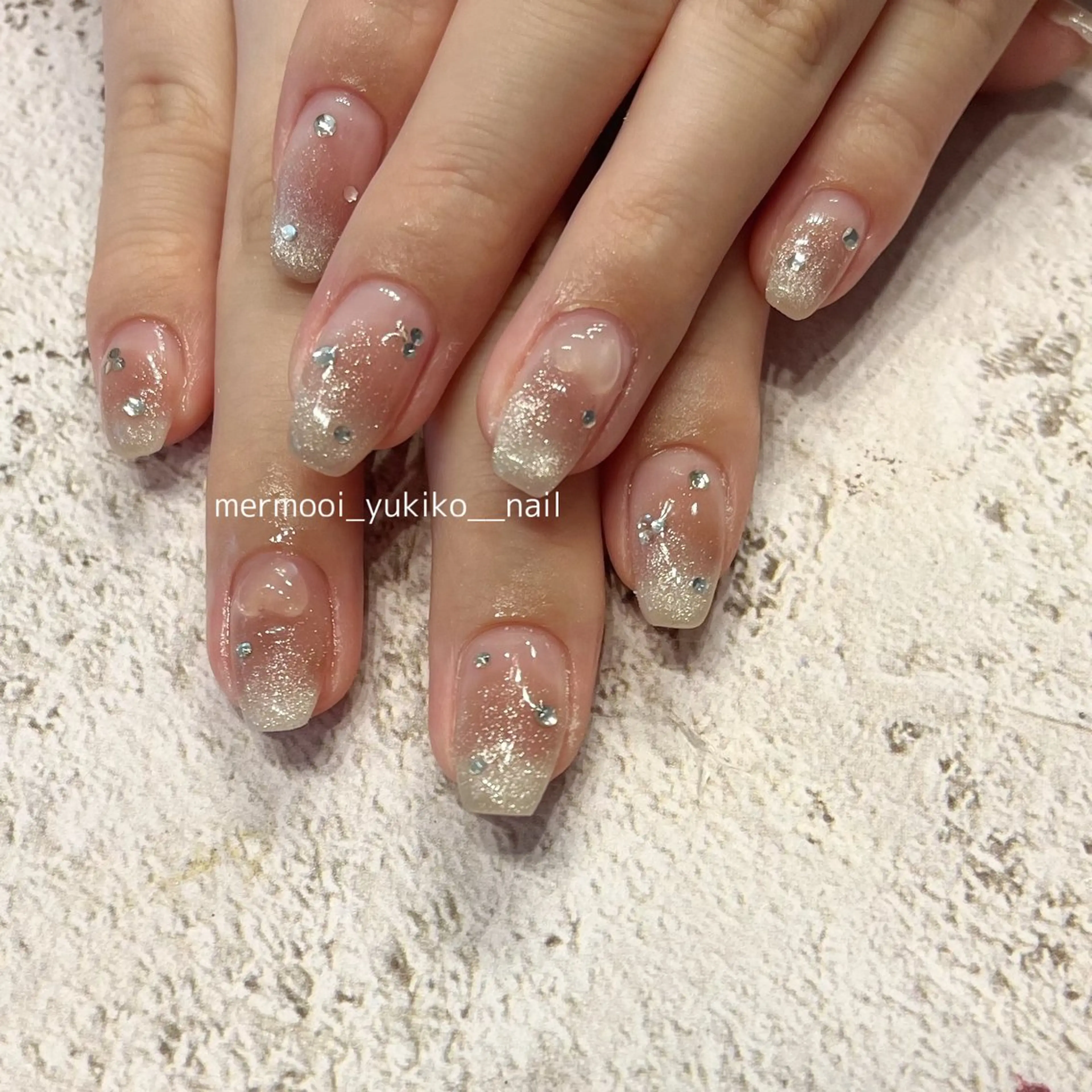 ネイル アートネイル チークネイル ジェルネイル 韓国ネイル マグネットネイル melumooi nailのネイルデザイン