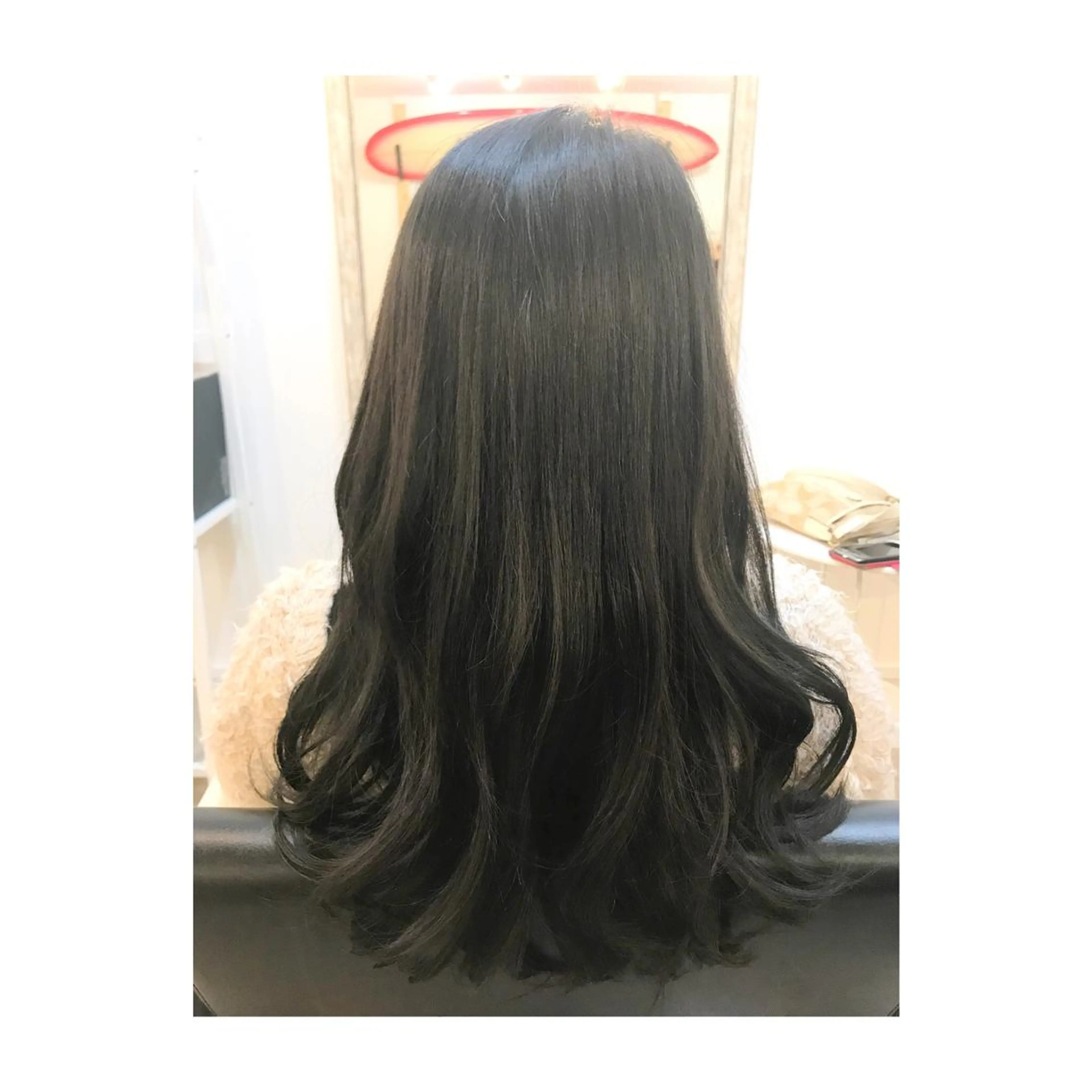 ロング 谷川 裕徳のヘアスタイル