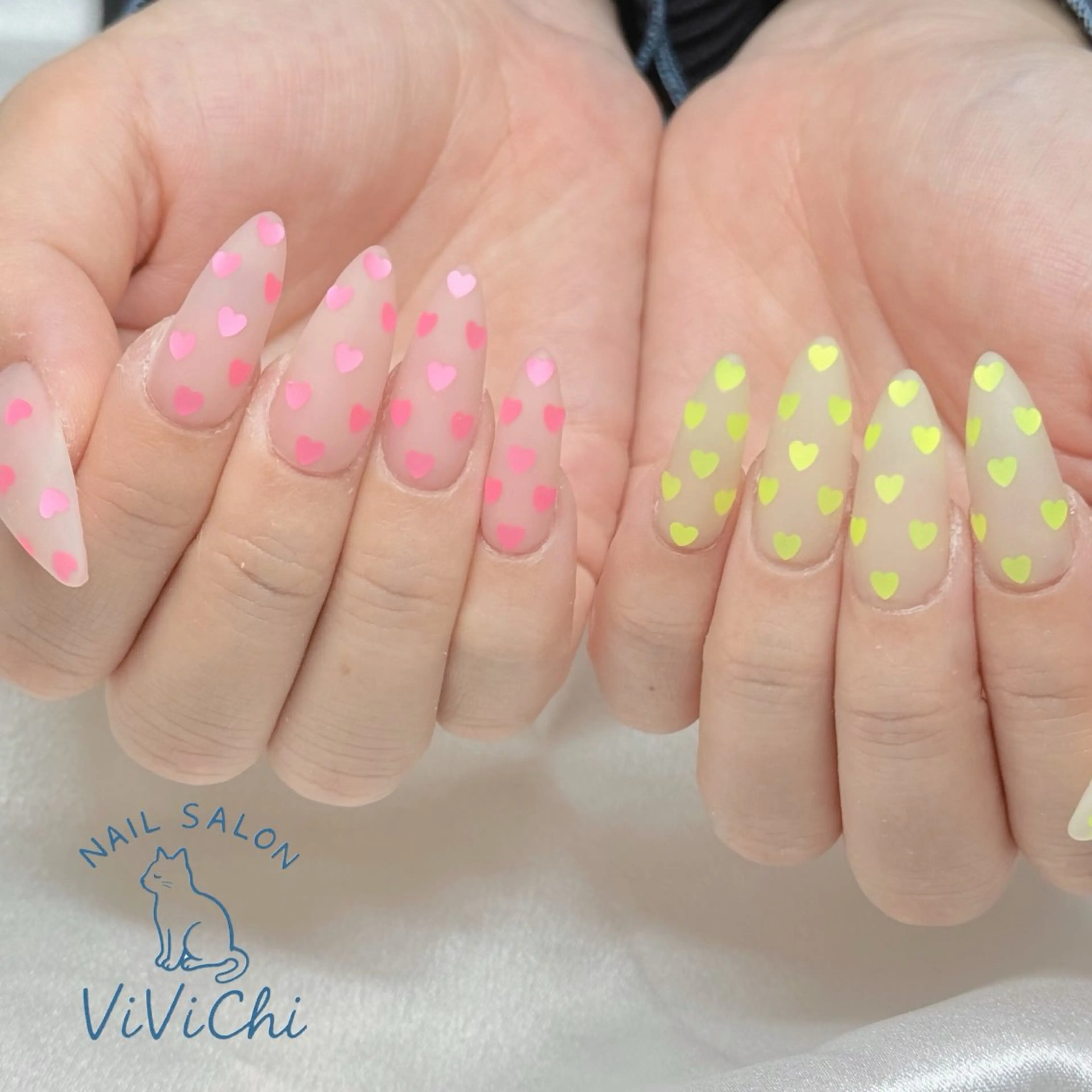 ネイル ハンドネイル ViViChi 梨帆のネイルデザイン