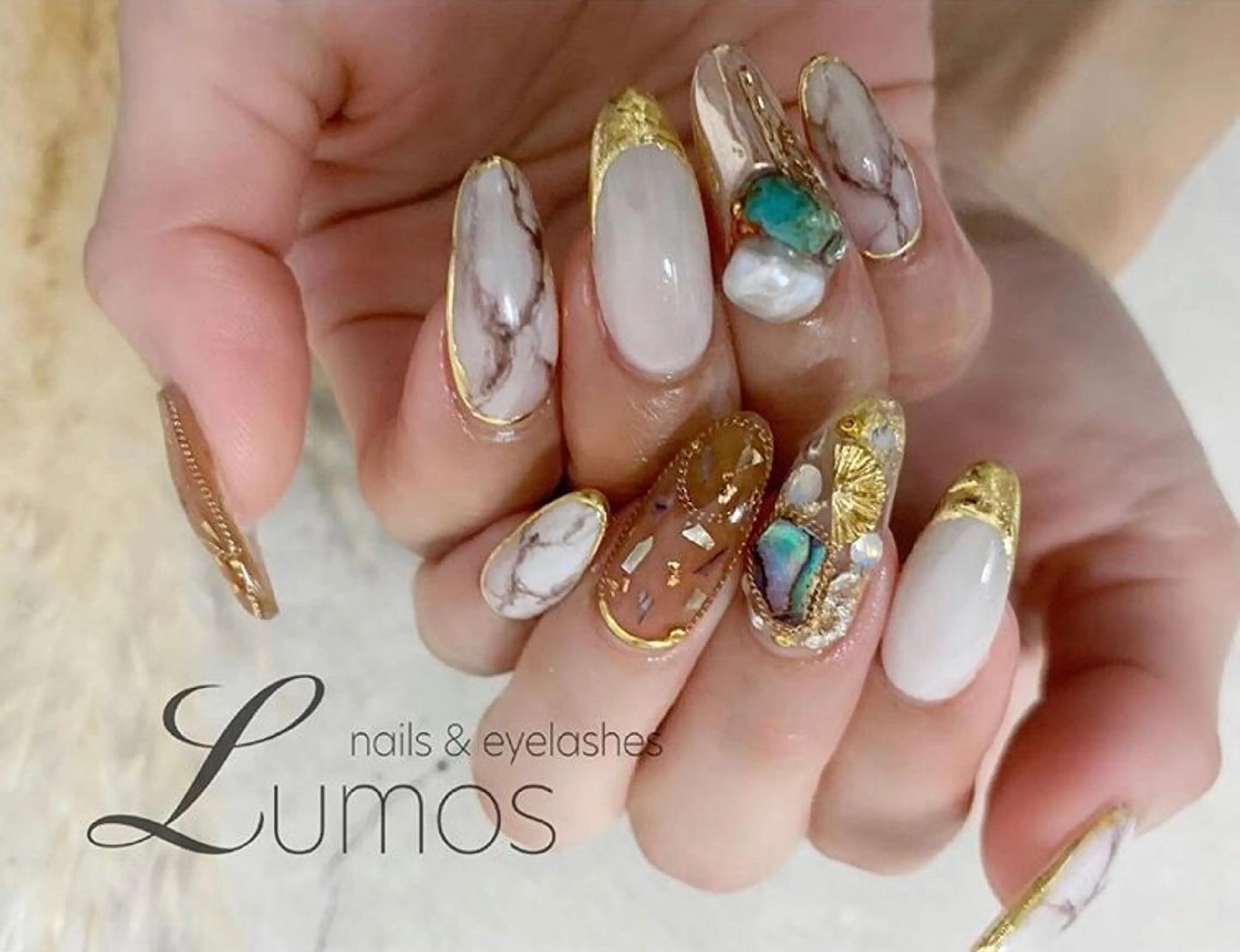 ネイル Lumos Ayakaのマツエク・マツパデザイン