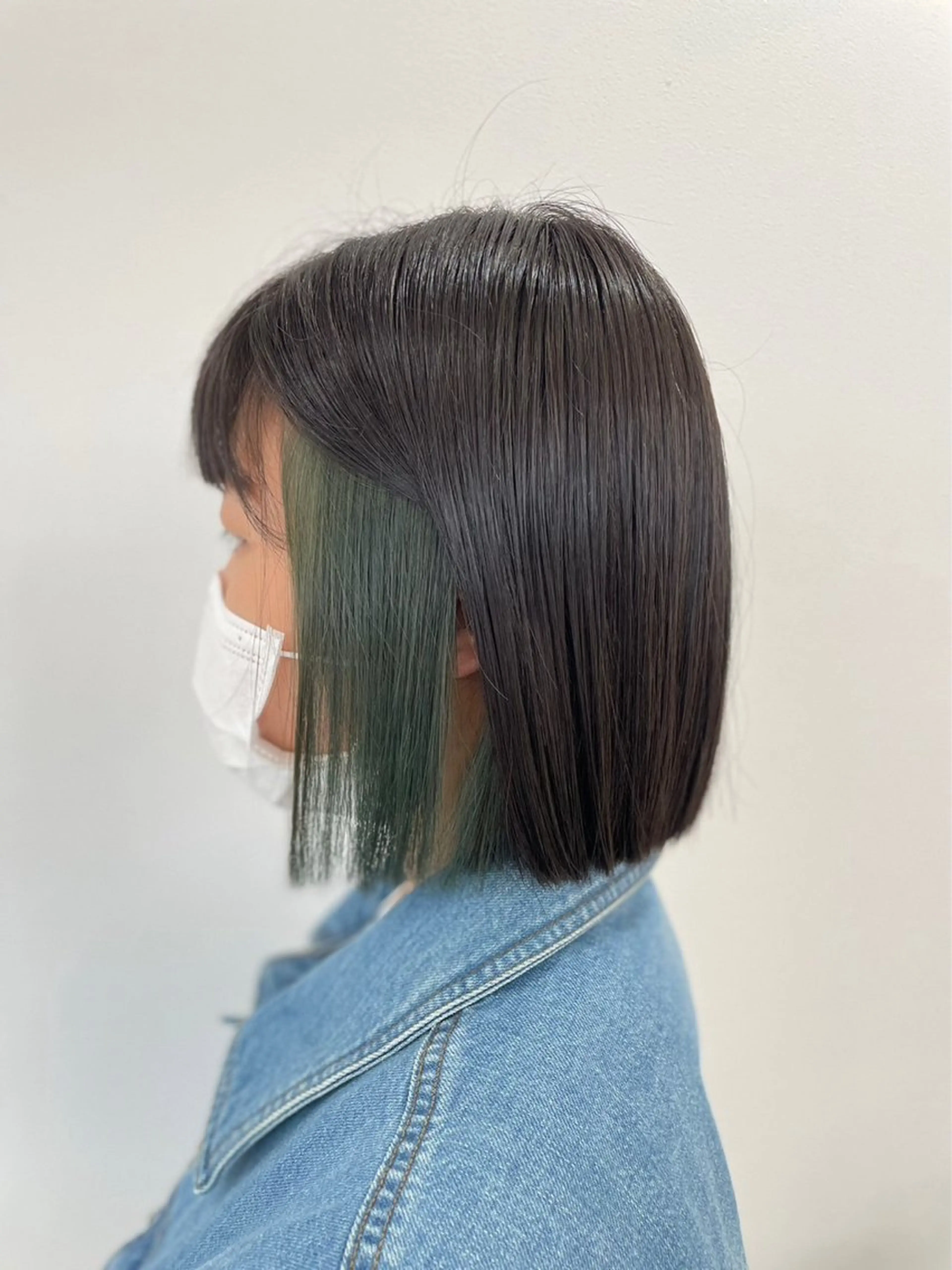 ミディアム ヘアカラー トリートメント カットモデル エクステ亀田麻央のヘアスタイル