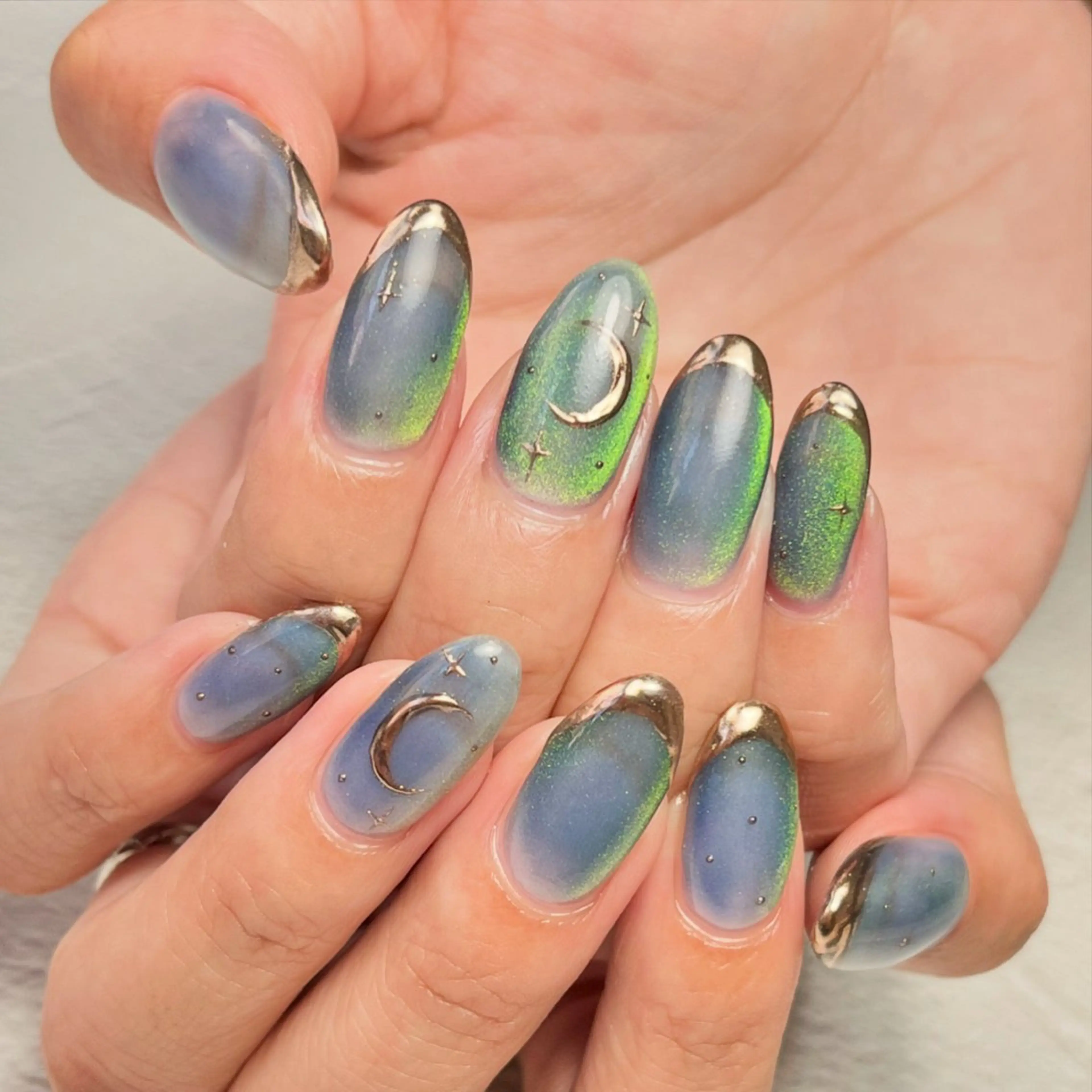 ネイル 丁寧カウンセリング 個性派ネイルyukoのネイルデザイン