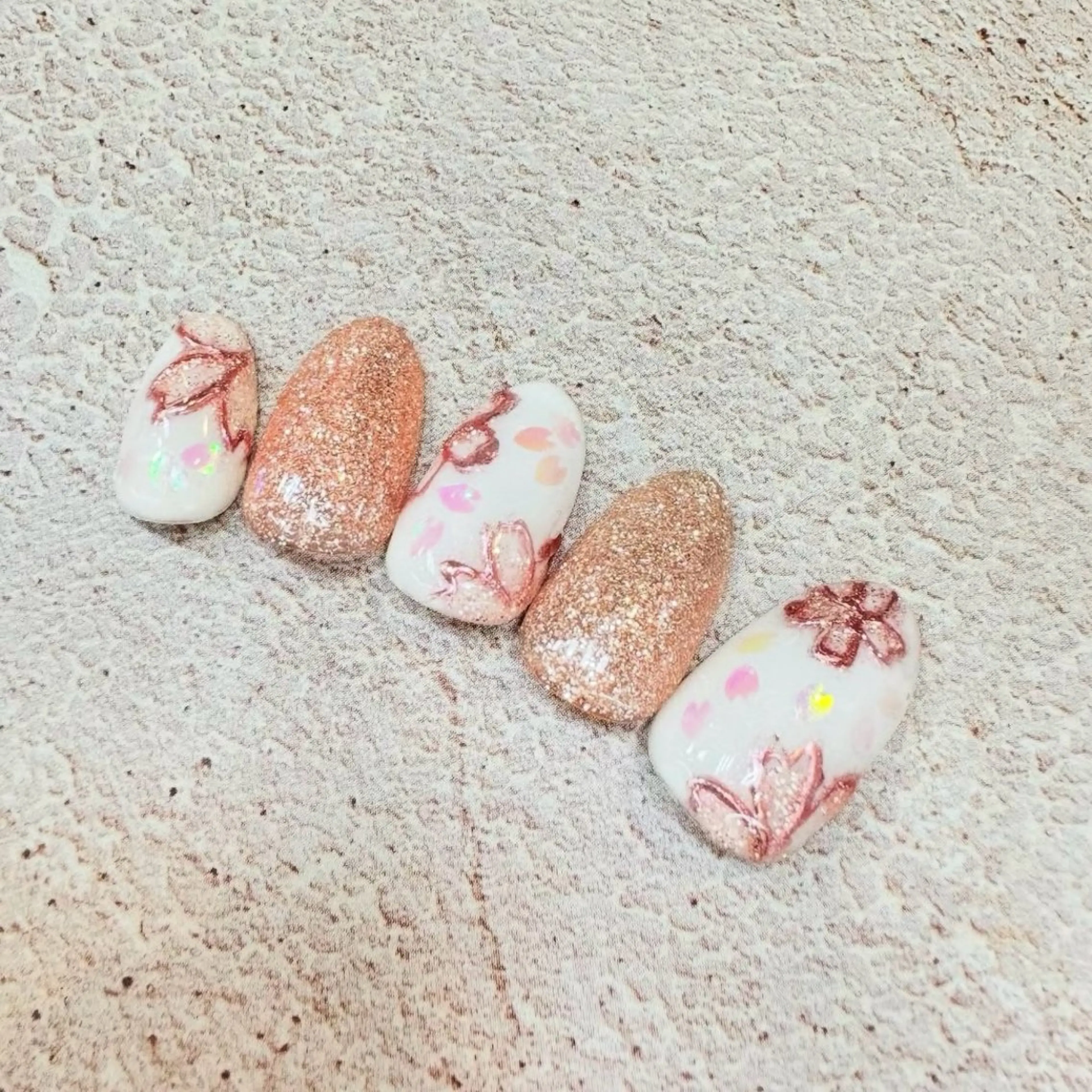 ネイル 重永 夏南のネイルデザイン