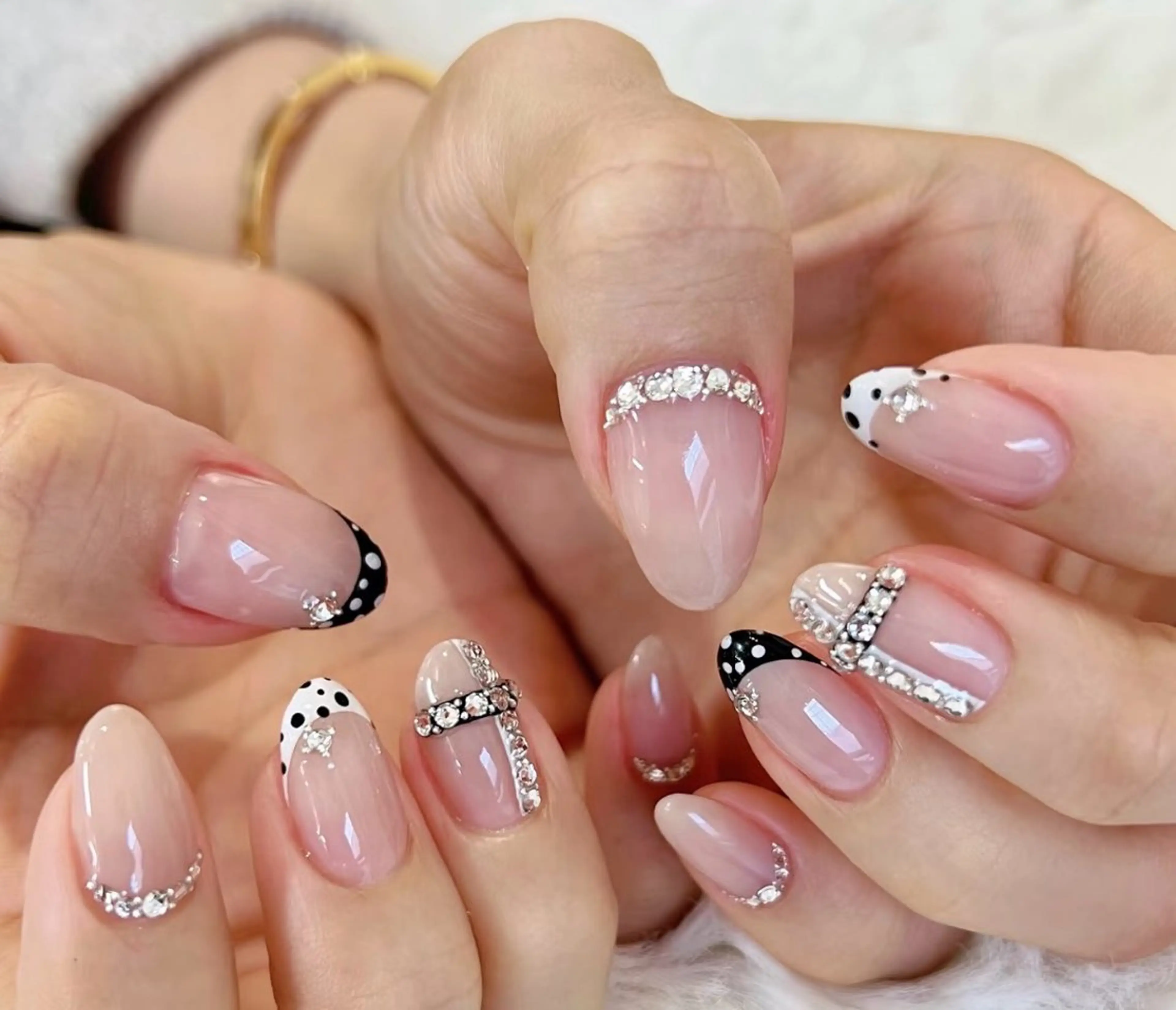 ネイル ハンドネイル Pure&Rich Nailのネイルデザイン