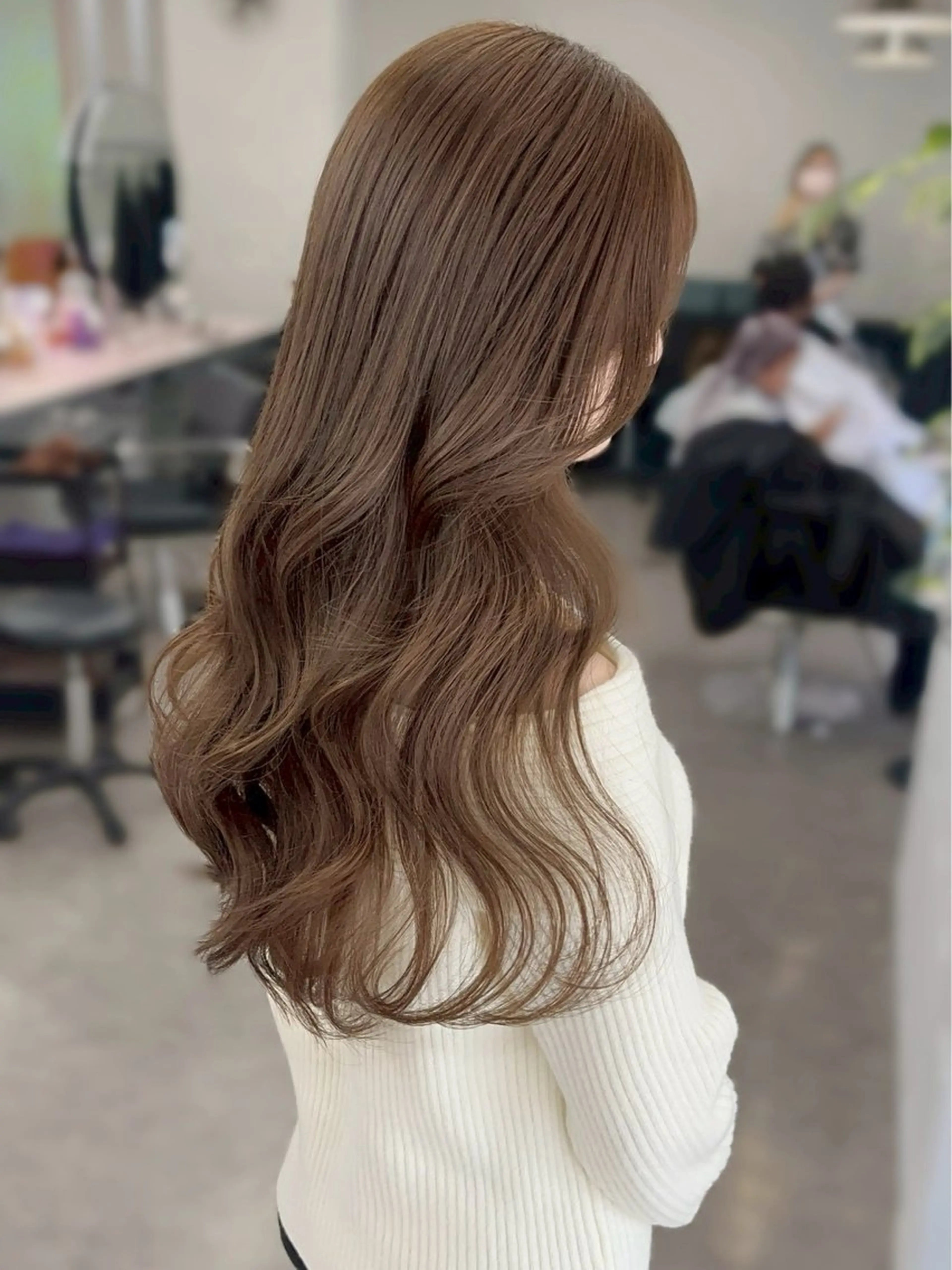 ロング カラー 東頭 さくらのヘアスタイル