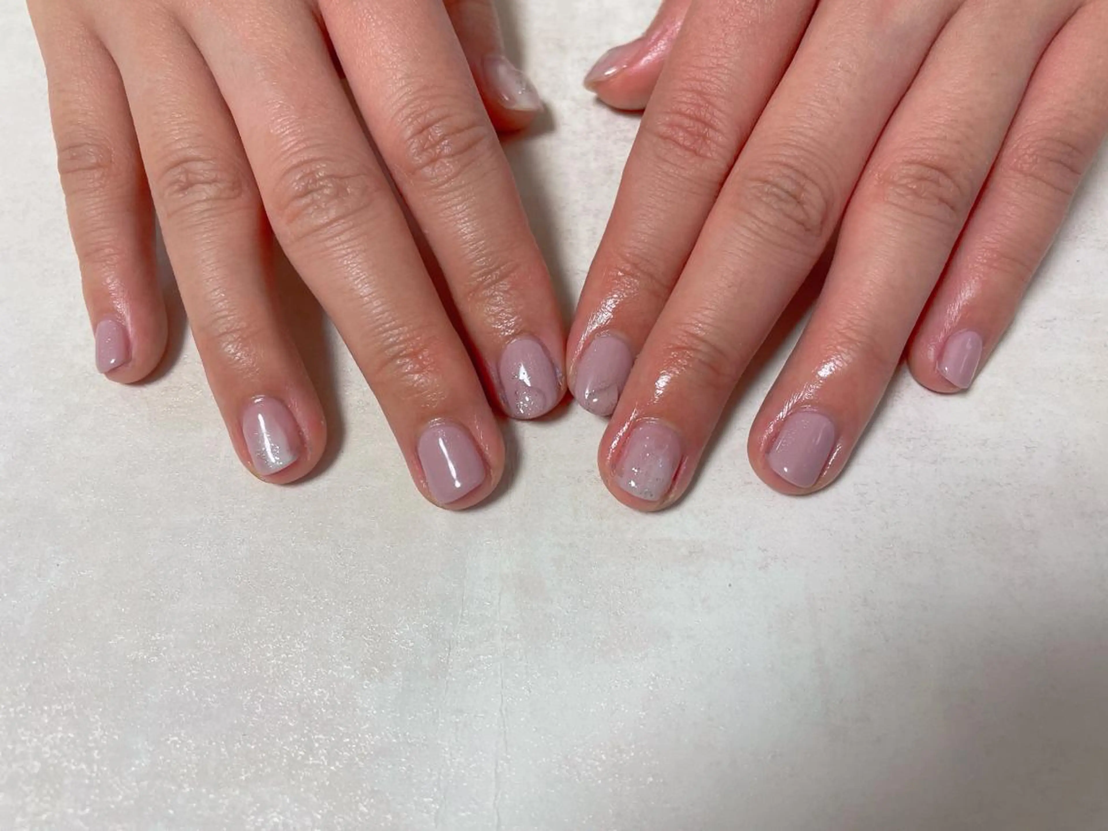 ネイル オーロラネイル フラワーネイル フットネイル フレンチネイル ジェルネイル mogunail &blowのネイルデザイン