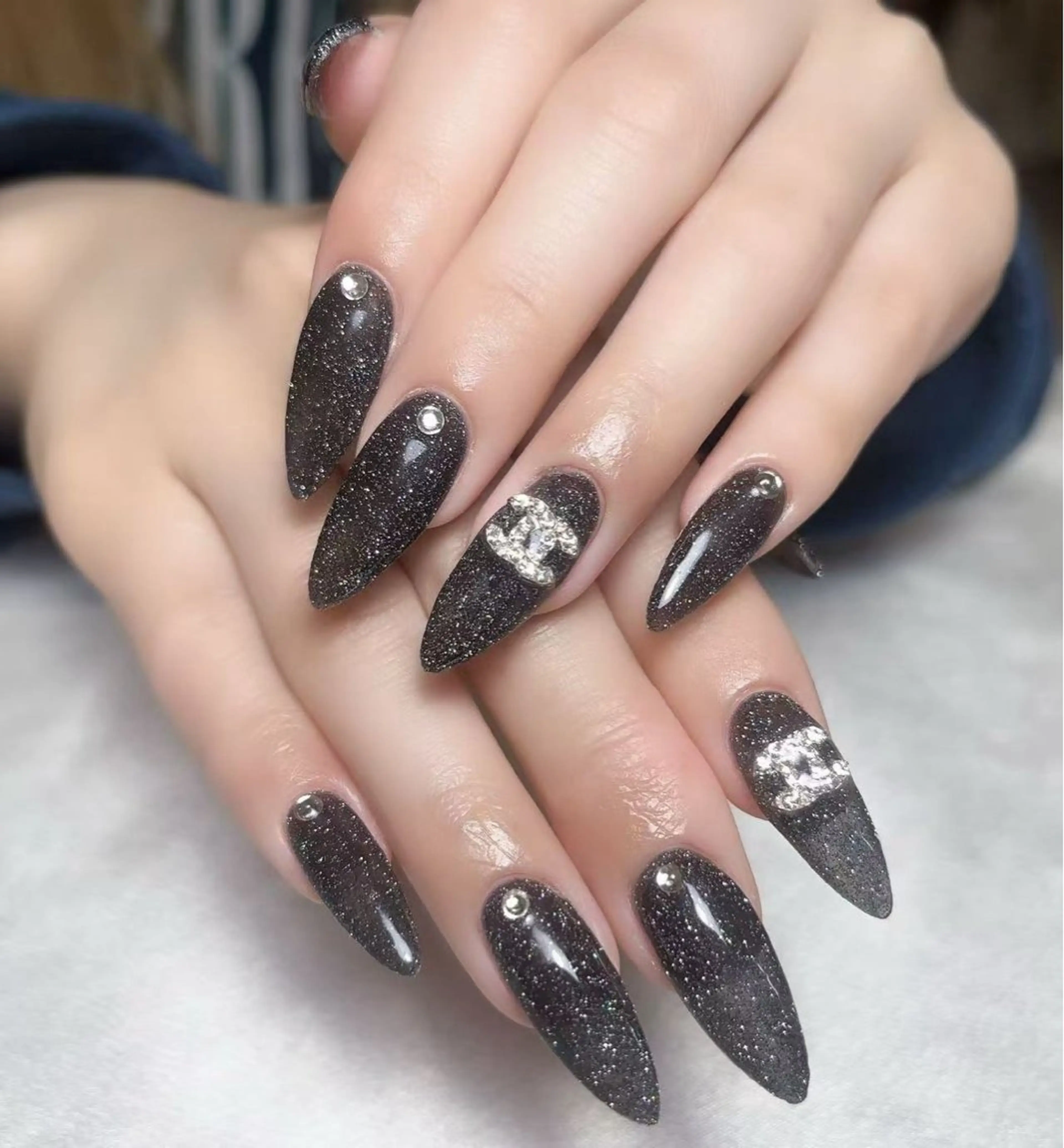 ネイル ハンドネイル ルラワンネイル エンのネイルデザイン