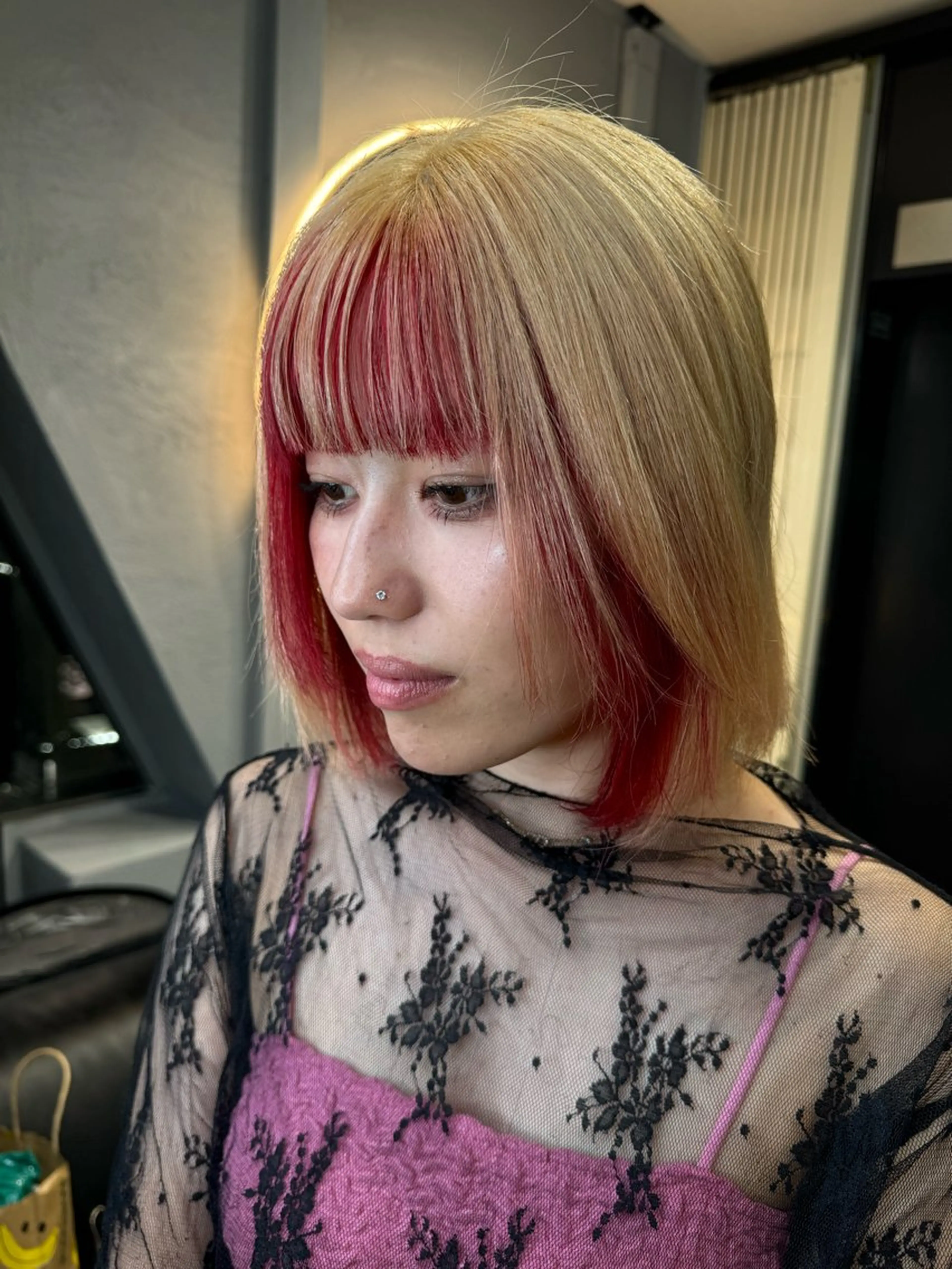 ミディアム カラー dao/ミルクティー /ブラウン/ブロンドのヘアスタイル