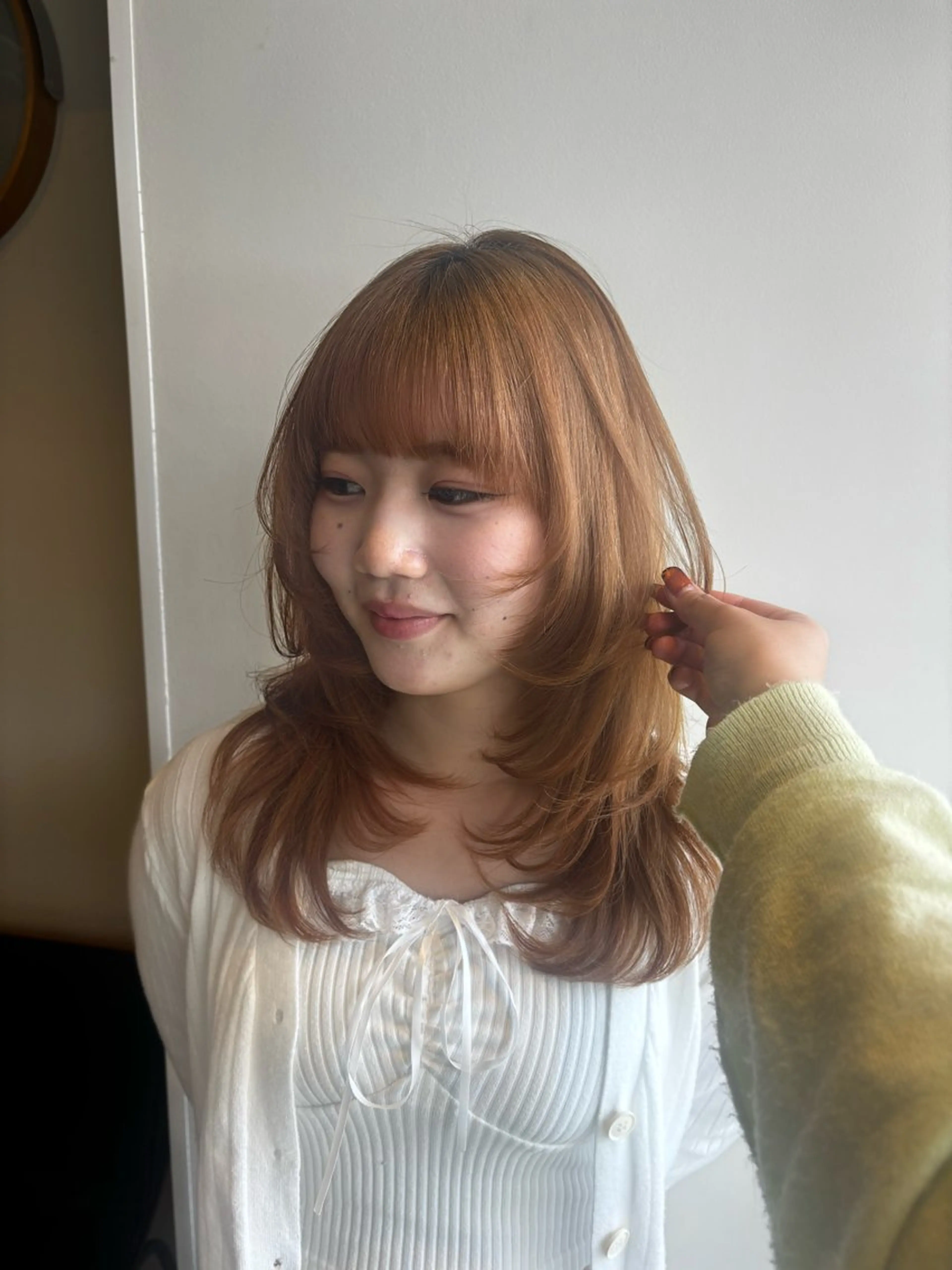 セミロング 顔周りカット レイヤーカット カット よこやま かりん🎵のヘアスタイル