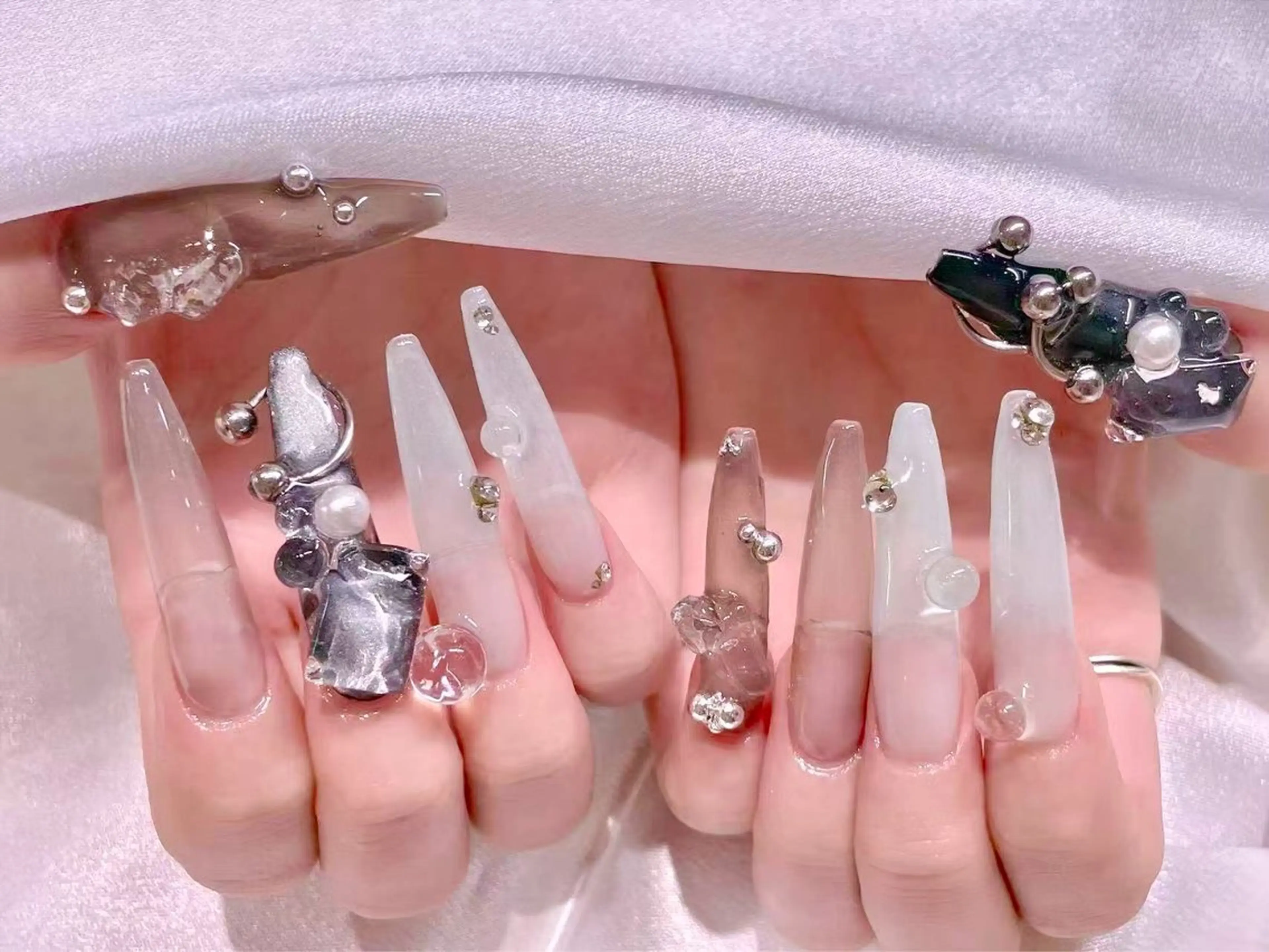 ネイル ハンドネイル リン リンのネイルデザイン