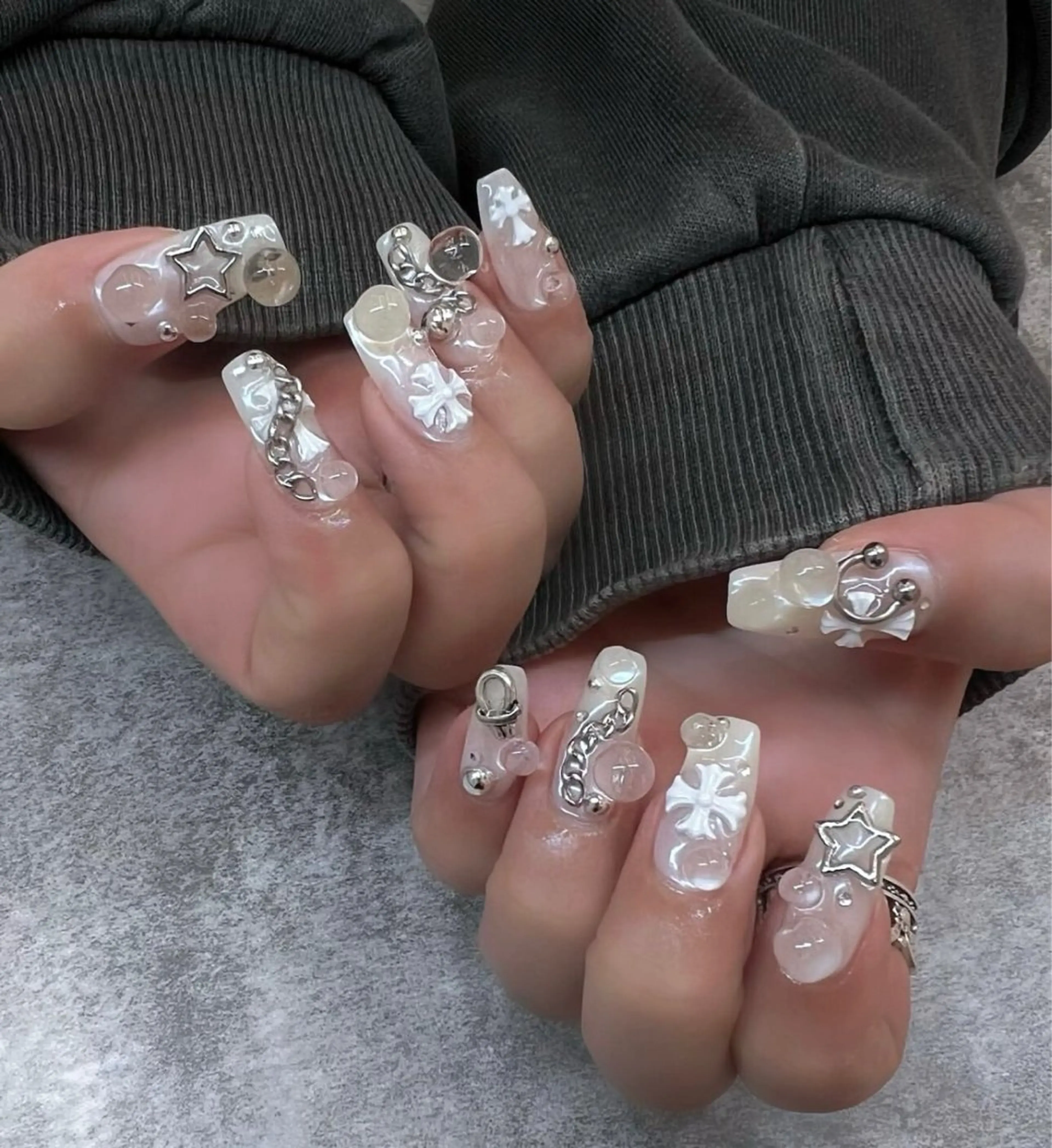 ネイル アートネイル フレンチネイル ジェルネイル ニュアンスネイル オフィスネイル ハンドネイル Jenn Nail Shinokuboのネイルデザイン