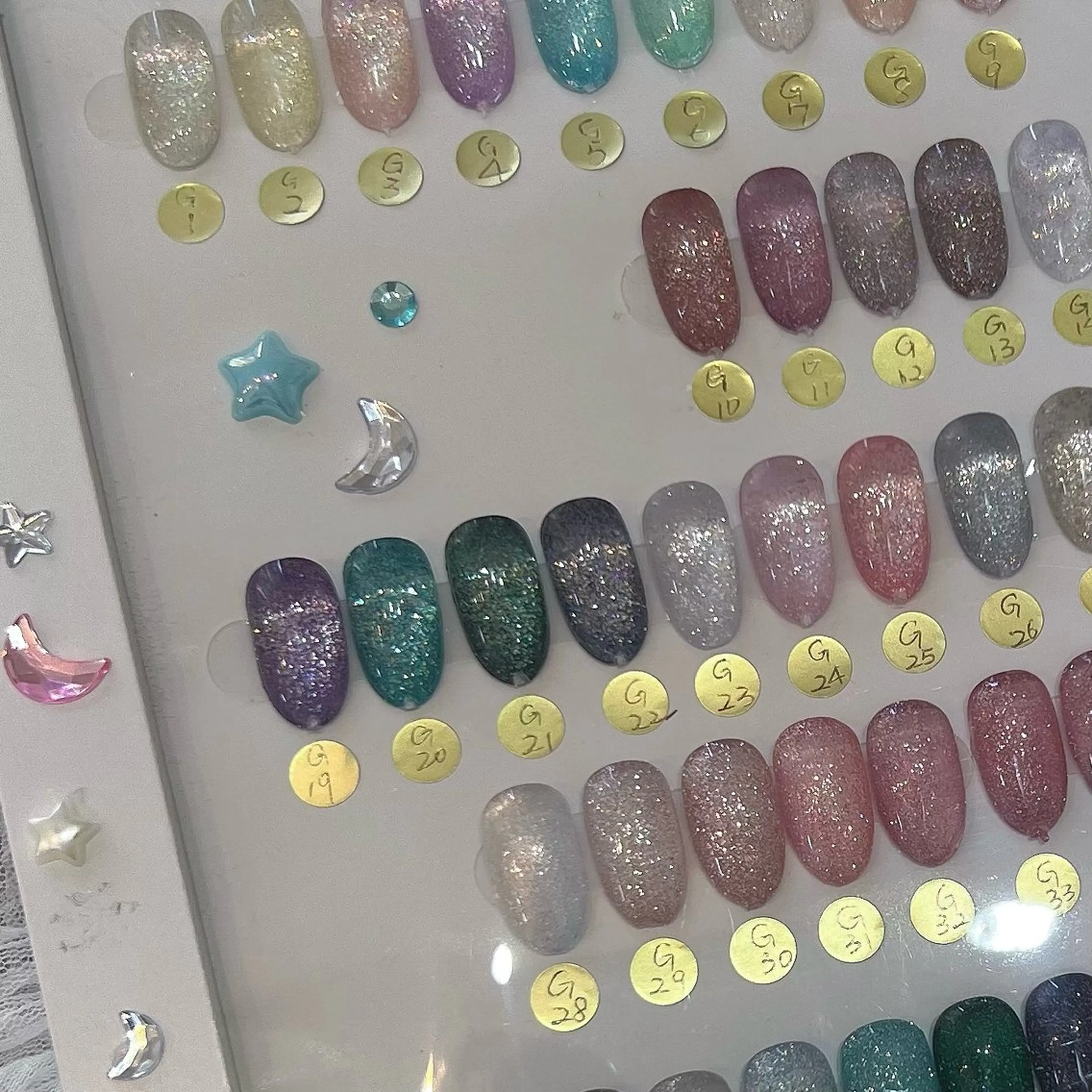 🌸初回オフ無料（パラジェル使用）大人気フラッシュネイル¥4800（色2個まで)の写真