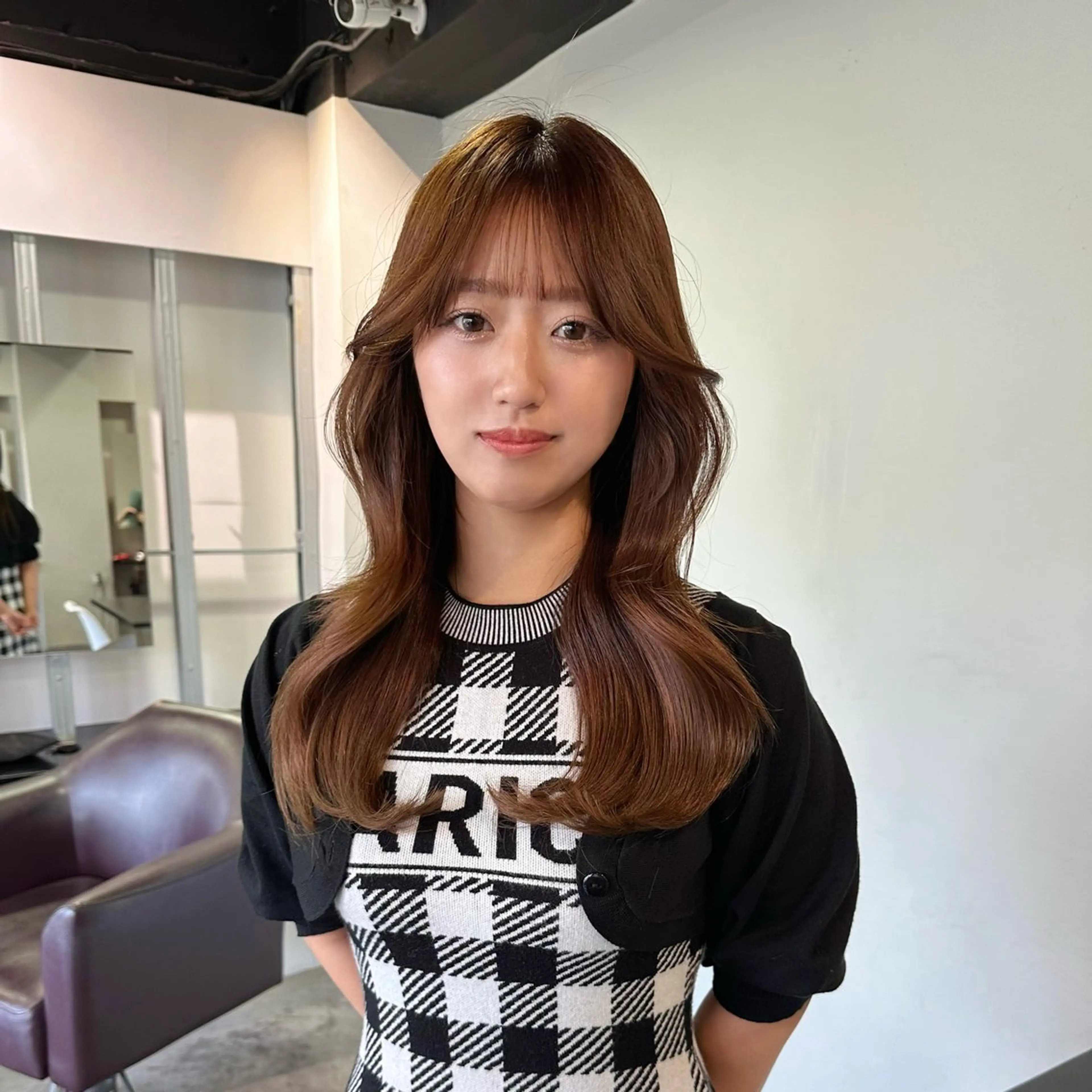 ロング カラー くびれヘア 韓国風ヘア カット ヘアカラー トリートメント ヘアセット 韓国ヘア/透明感 カラー🤍yukaのヘアスタイル