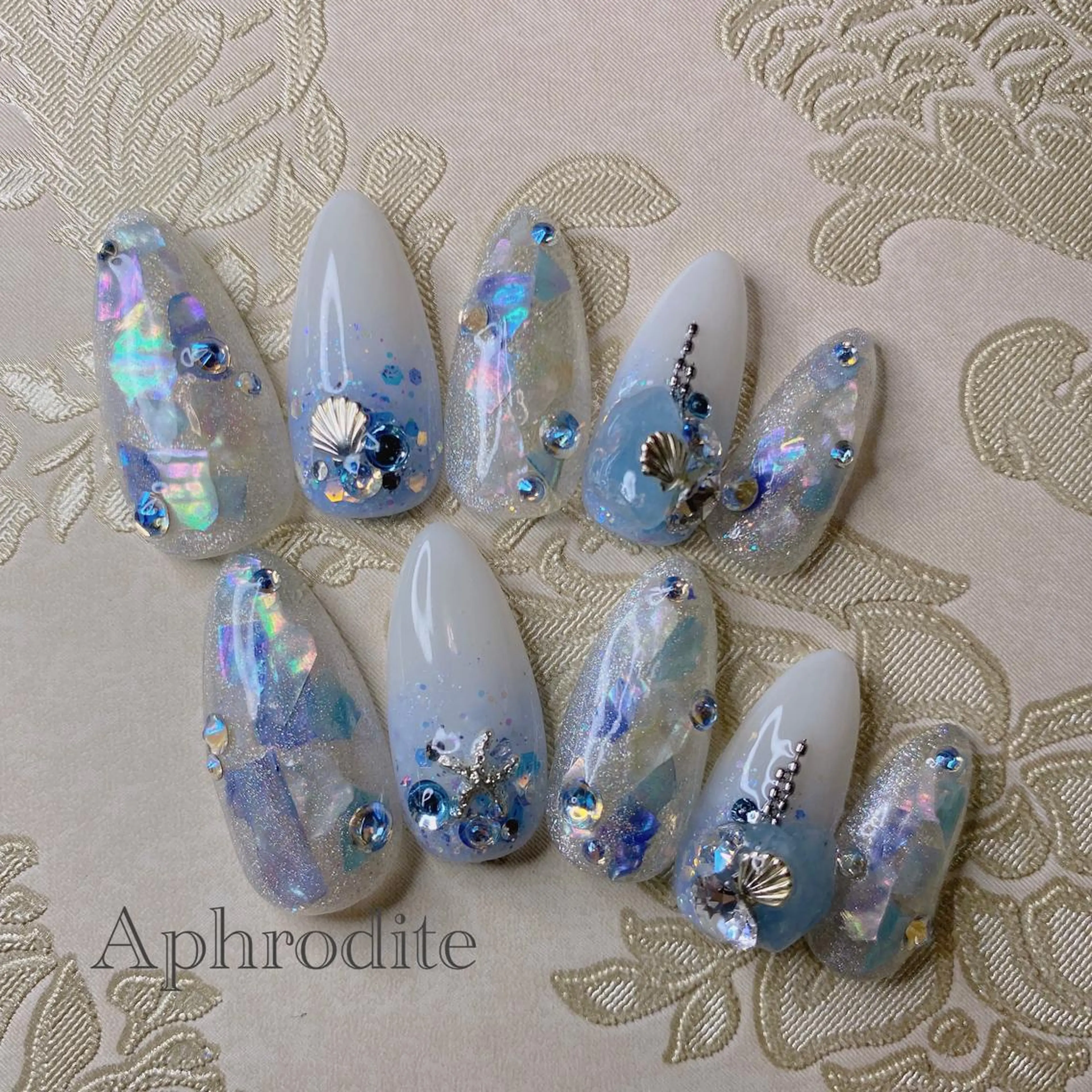 ネイル Aphrodite パラジェル認定サロンのネイルデザイン