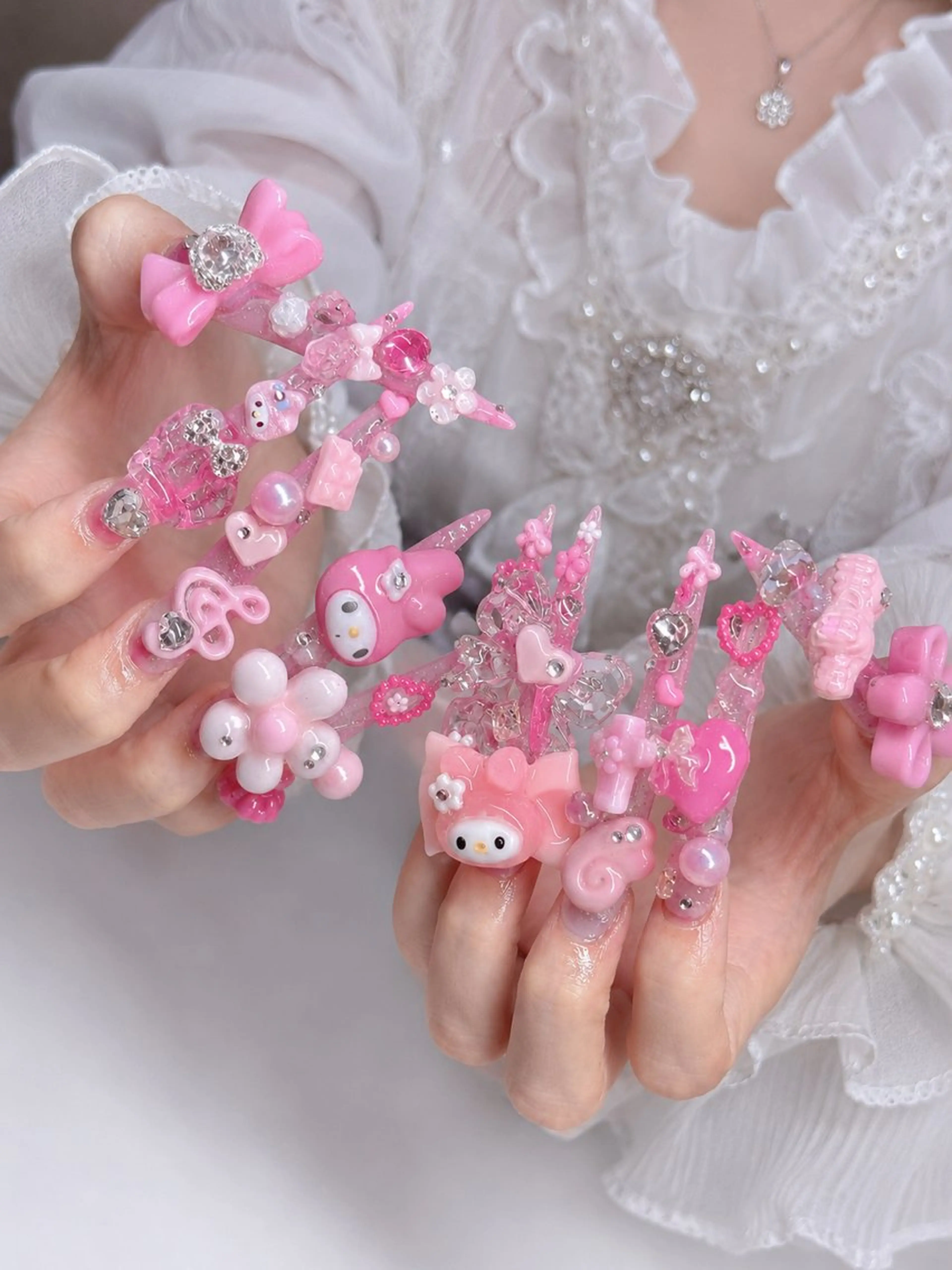 ネイル Mika Nails 心斎橋のネイルデザイン