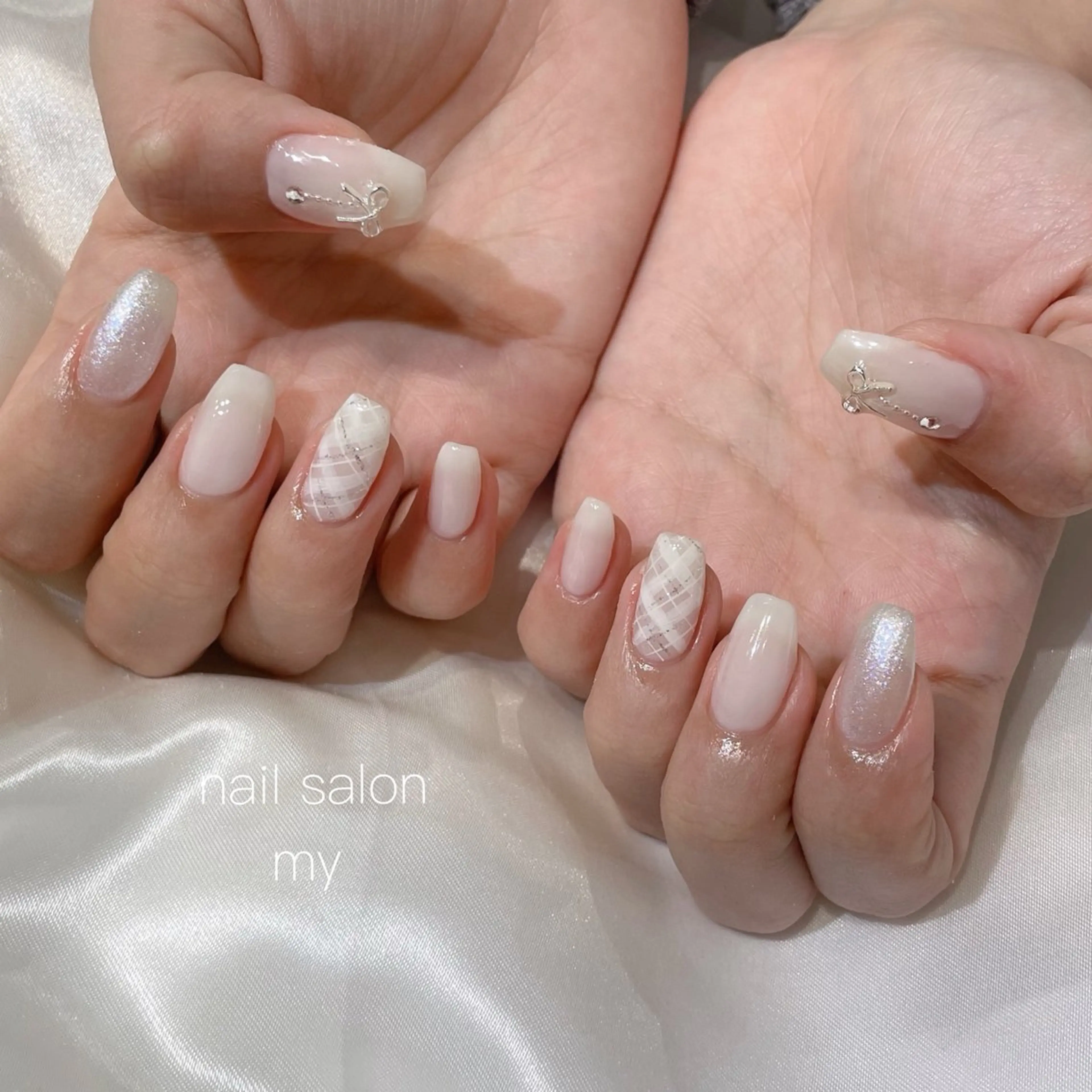 ネイル アートネイル ジェルネイル 韓国ネイル ミラーネイル ニュアンスネイル ハンドネイル NailSalon MYのネイルデザイン