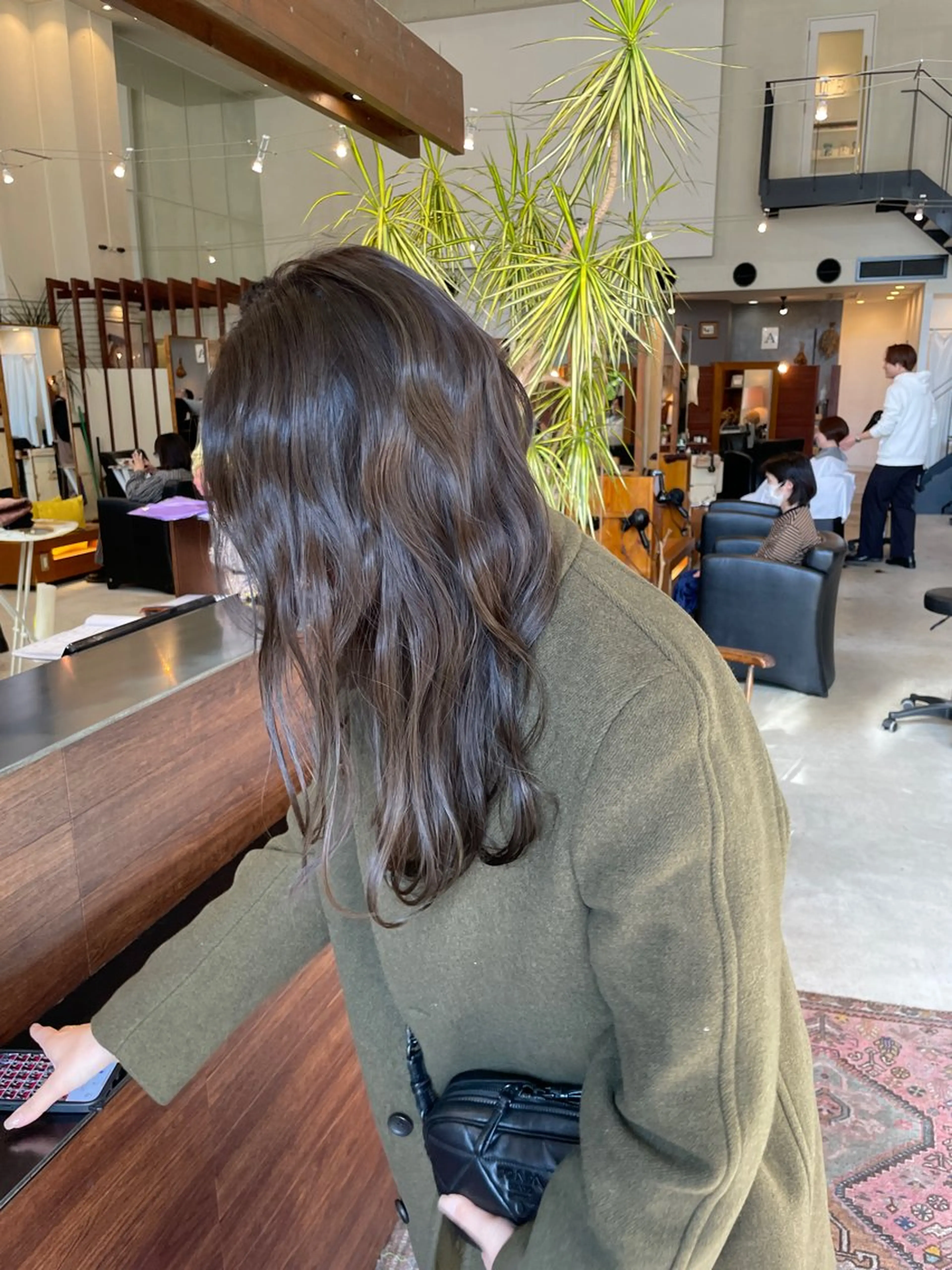 セミロング viviAiles所属・miyabu momokaのマツエク・マツパデザイン