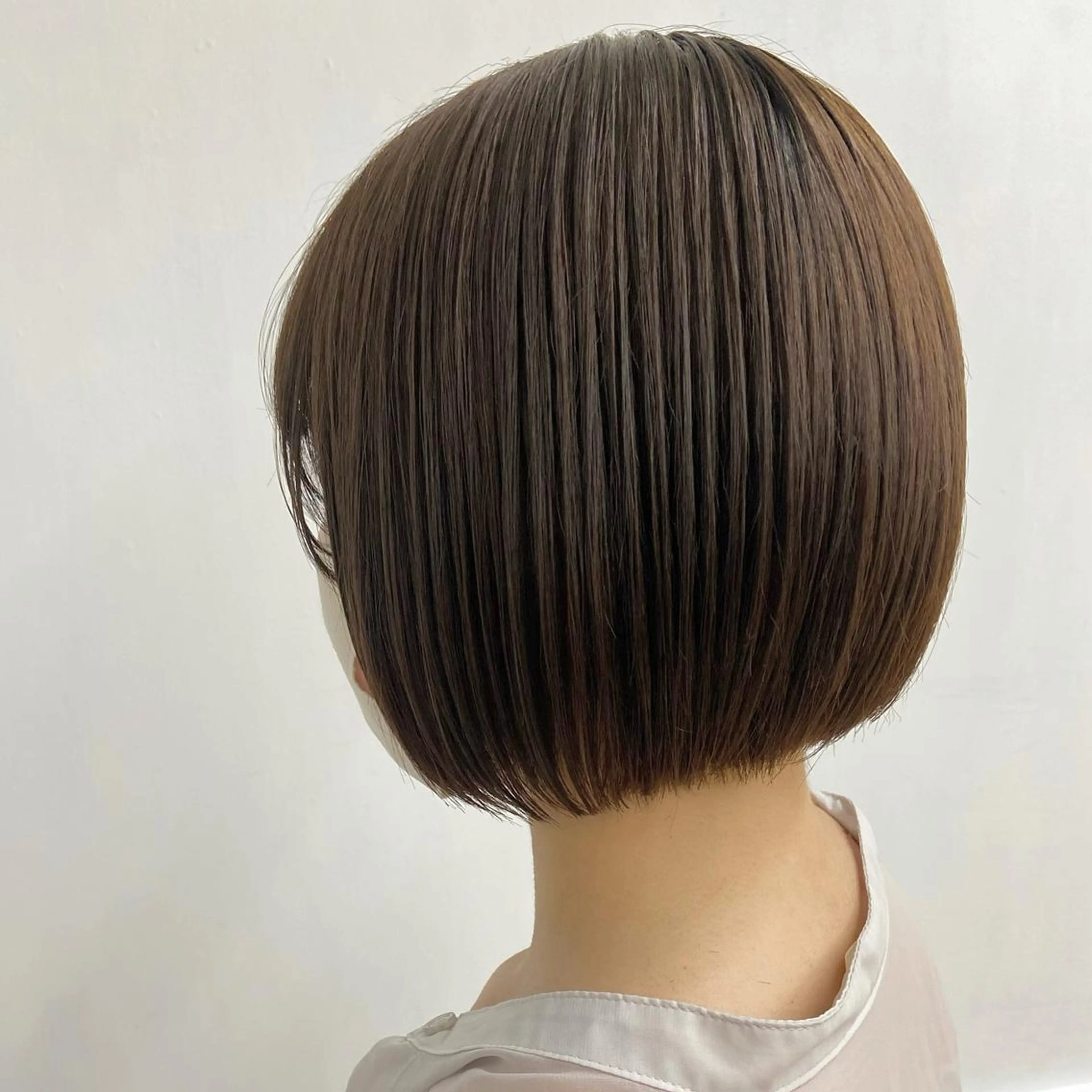 ショート カラー パーマ ヘアアレンジ メンズ キッズ ネイル マツエク・マツパ カット トリートメント 横浜Bob美容師🤎 ERINAのヘアスタイル