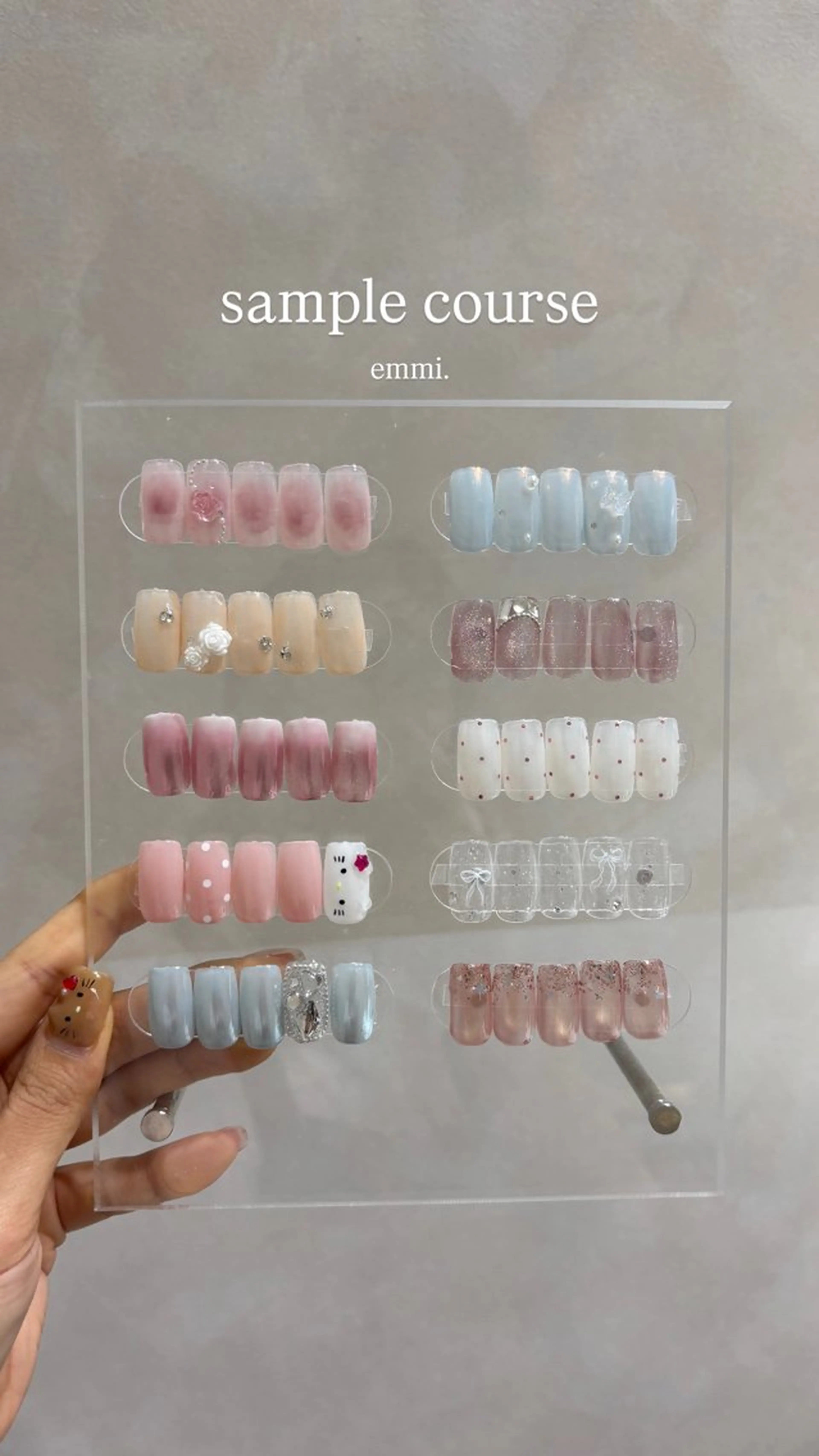 ネイル チークネイル フレンチネイル ガーリー 氷ネイル・うるうるネイル キラキラネイル ハンドネイル emmi nailのネイルデザイン