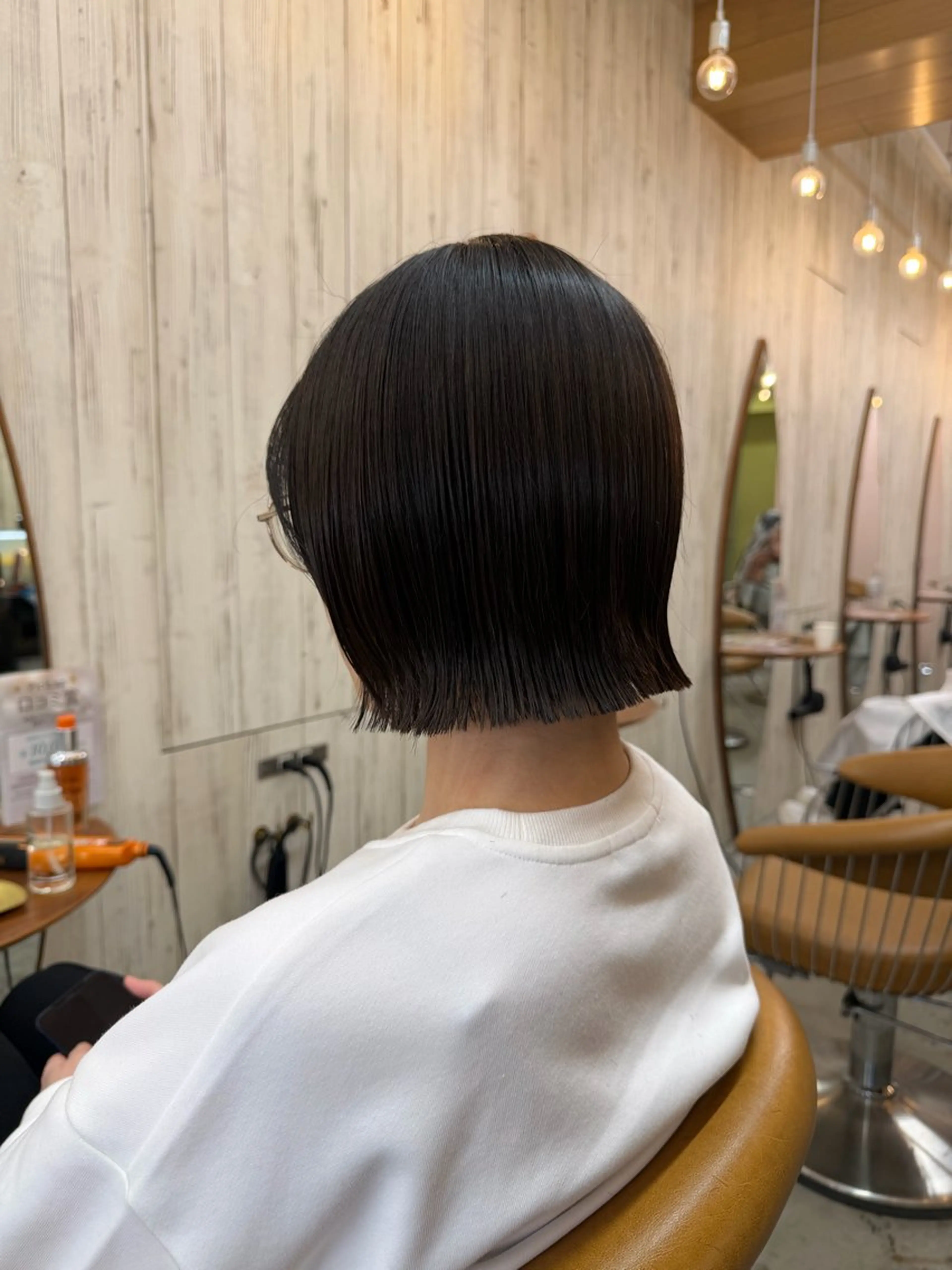ショート カラー ボブ 髪質改善 似合わせカット ショートヘア カット ヘアカラー トリートメント 巻ける縮毛矯正✨ ボブ/ショートともきのヘアスタイル