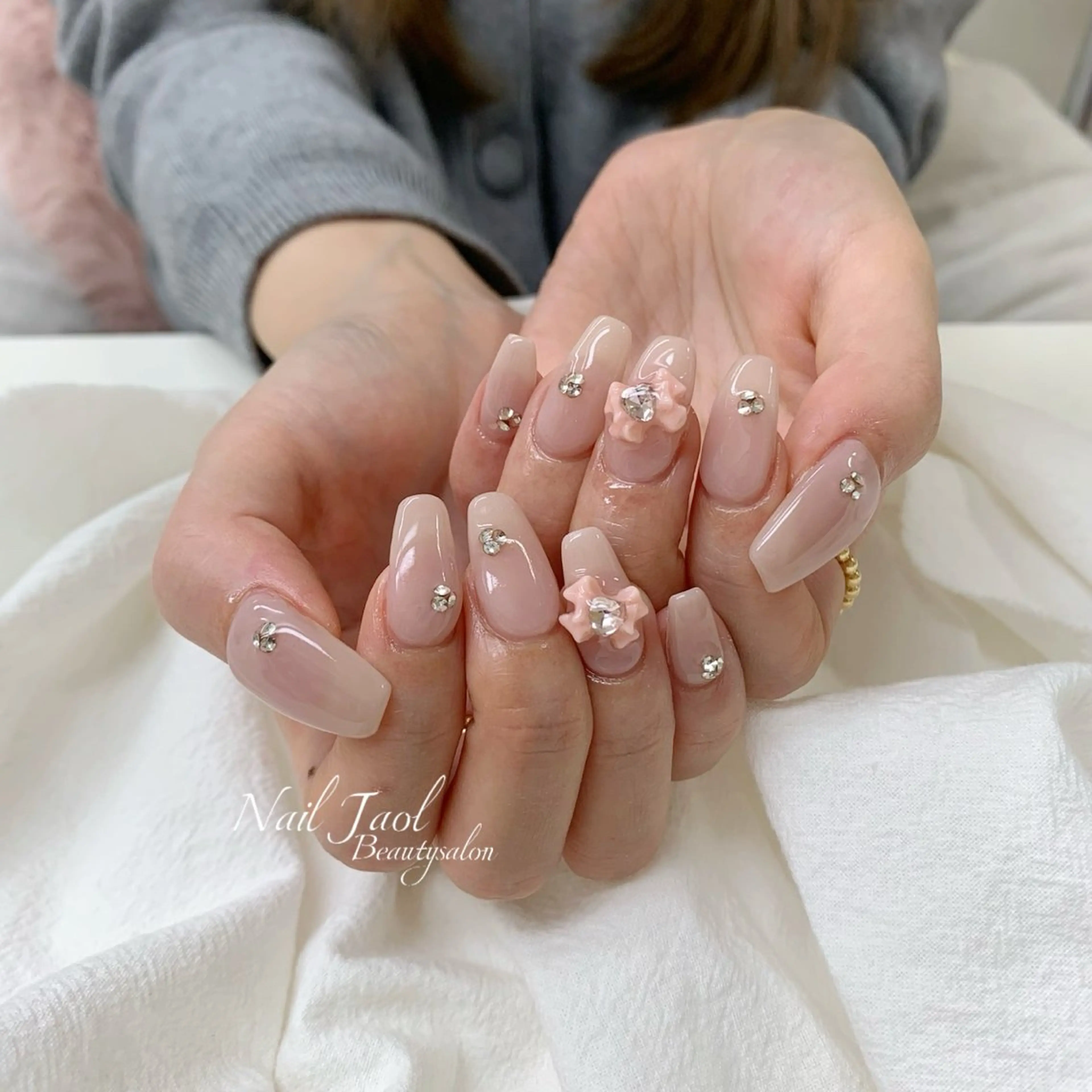 ロング 韓国風ヘア ハンドネイル nail jaol池袋店所属・ネイルJaol 池袋のネイルデザイン