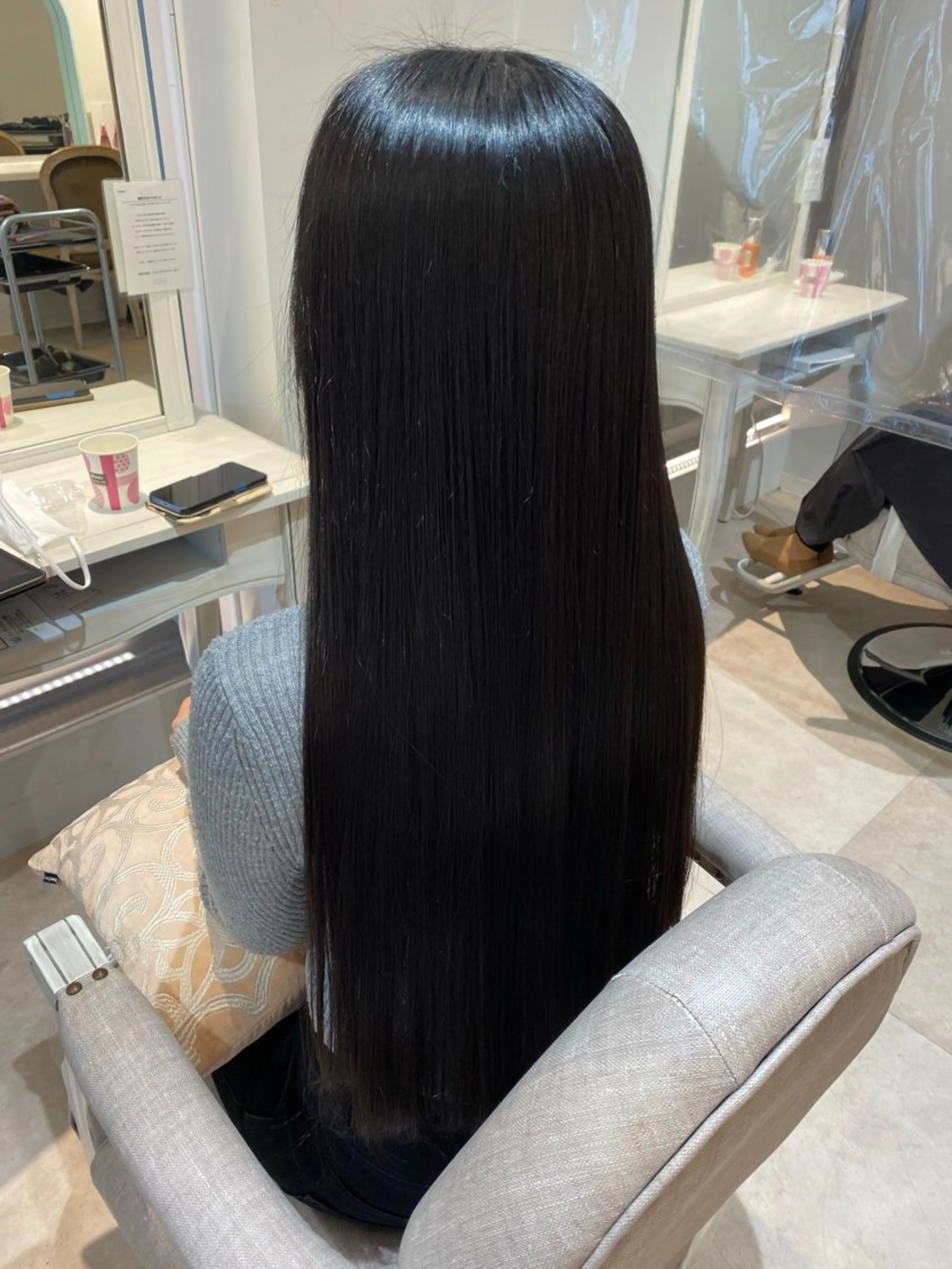 【ミニモ限定価格❗️】ケア剤たっぷり縮毛矯正+トリートメント✨の写真