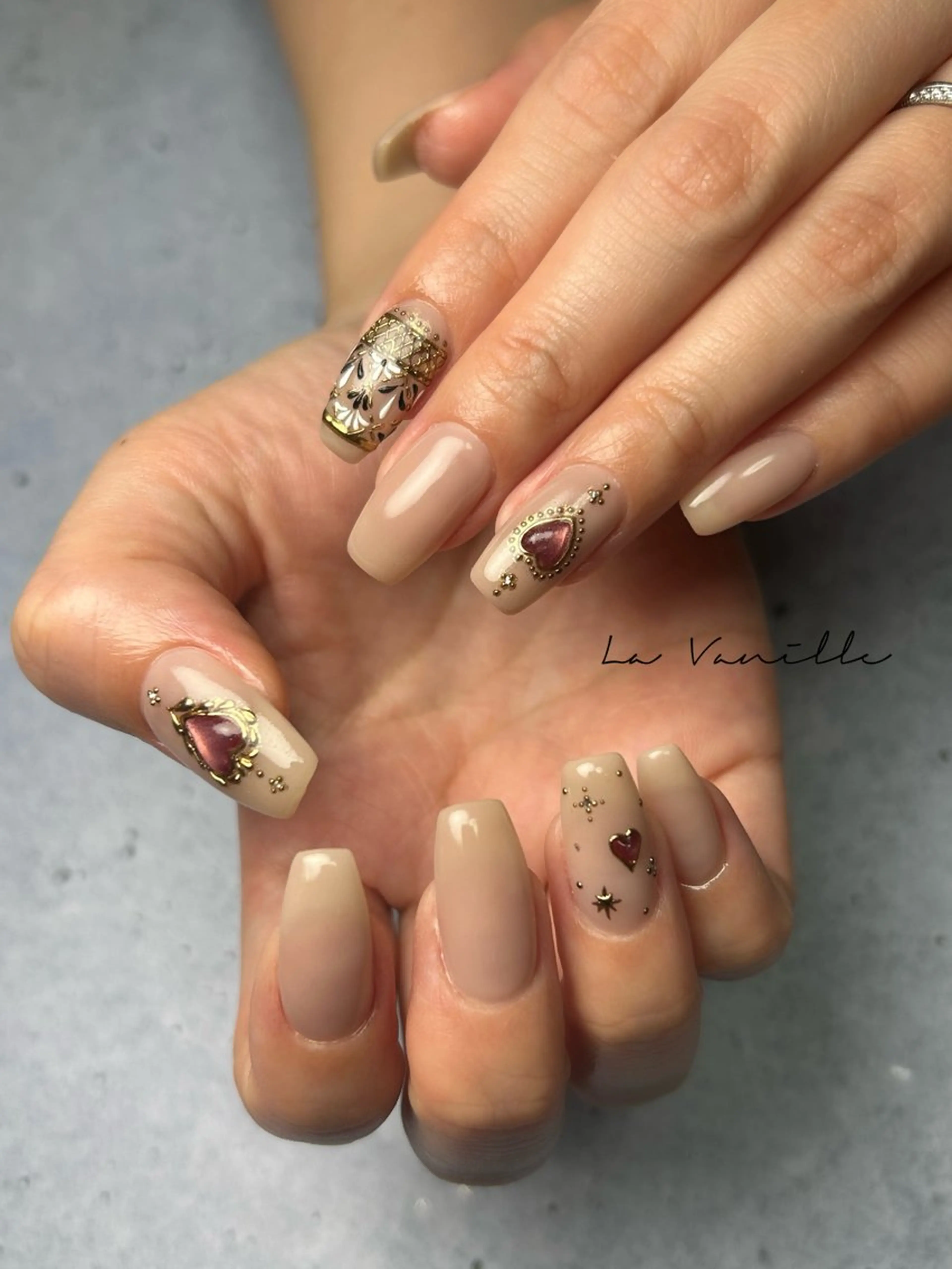 ネイル アートネイル ハンドネイル LaVanille 🌵Senkoのネイルデザイン