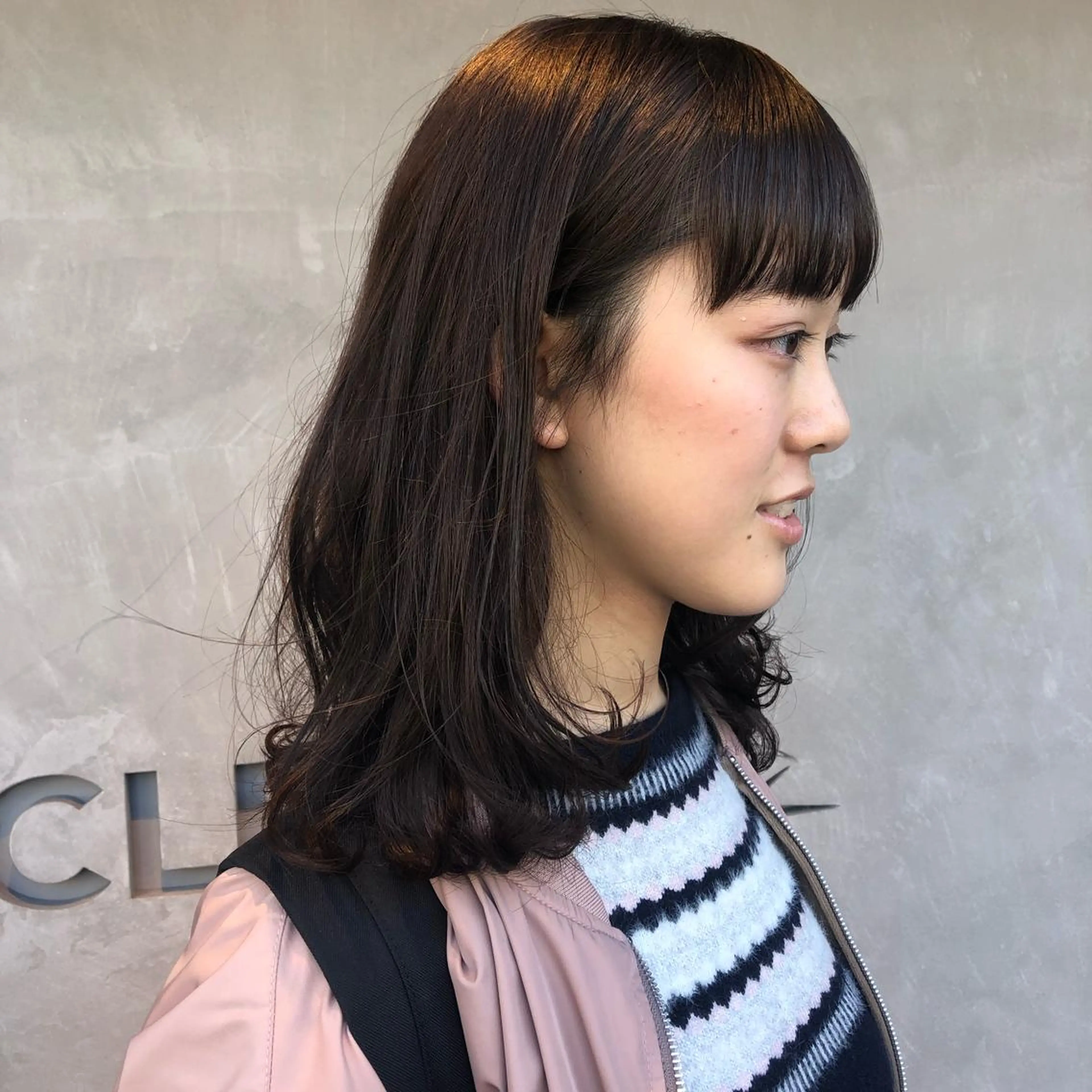 ミディアム 近藤 千裕のヘアスタイル