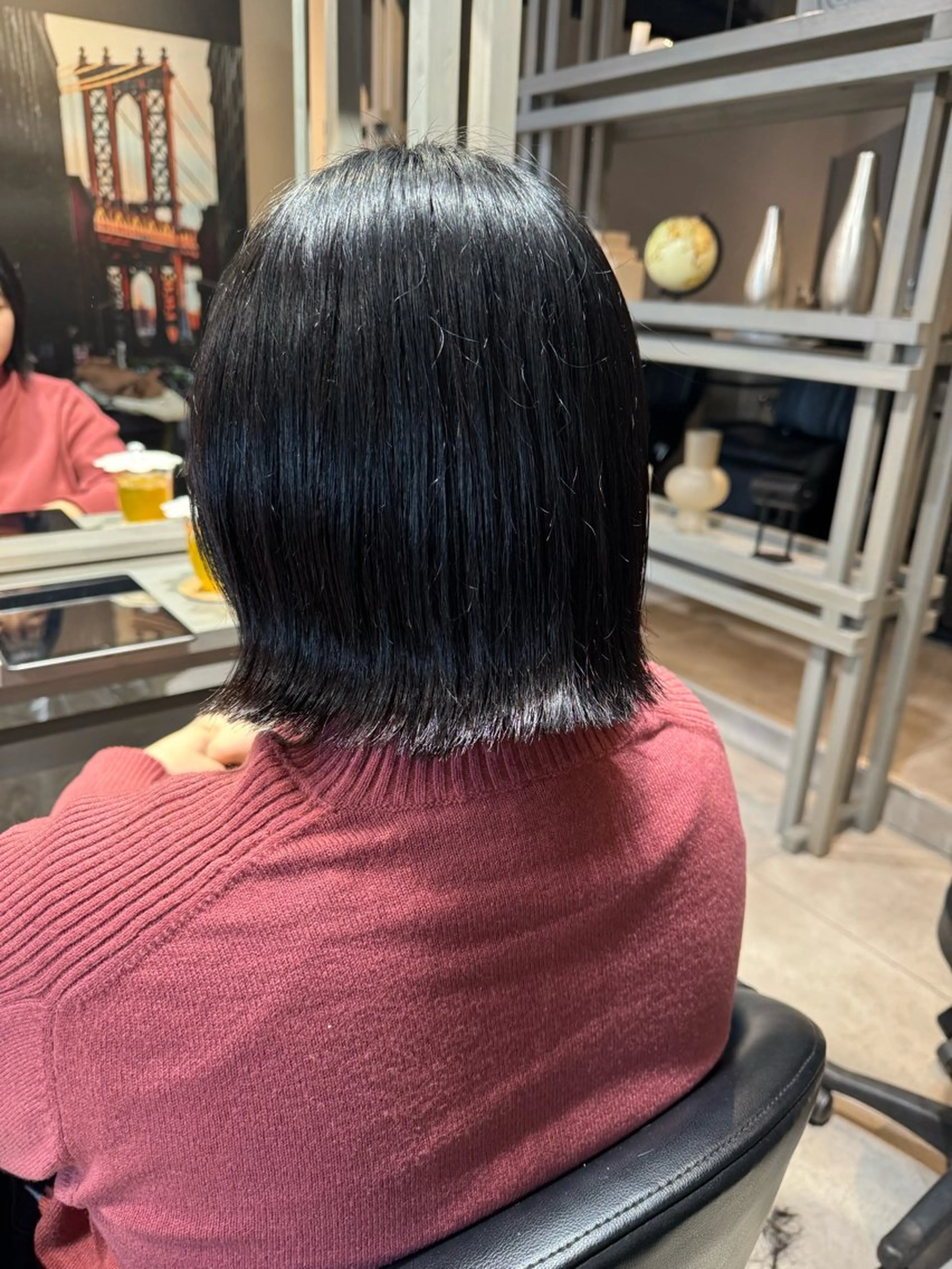 ミディアム 切りっぱなしボブ ボブ カット ヘアカラー パーマ トリートメント 似合う髪型が 分からない方へのヘアスタイル