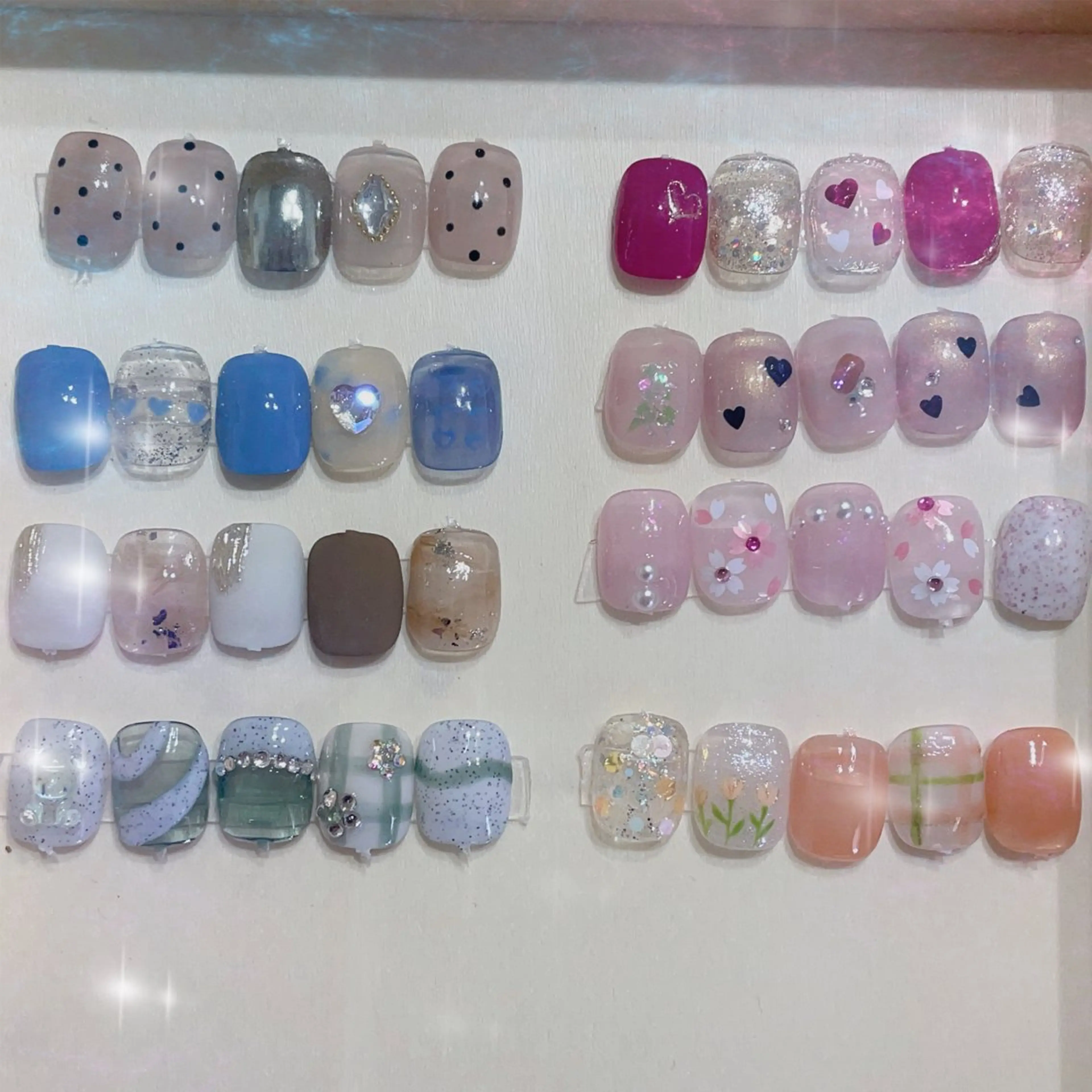 ✨new✨❤️定価コース6000円❤️カラー変更可能🎉再来の方はプラス500円になります✨の写真