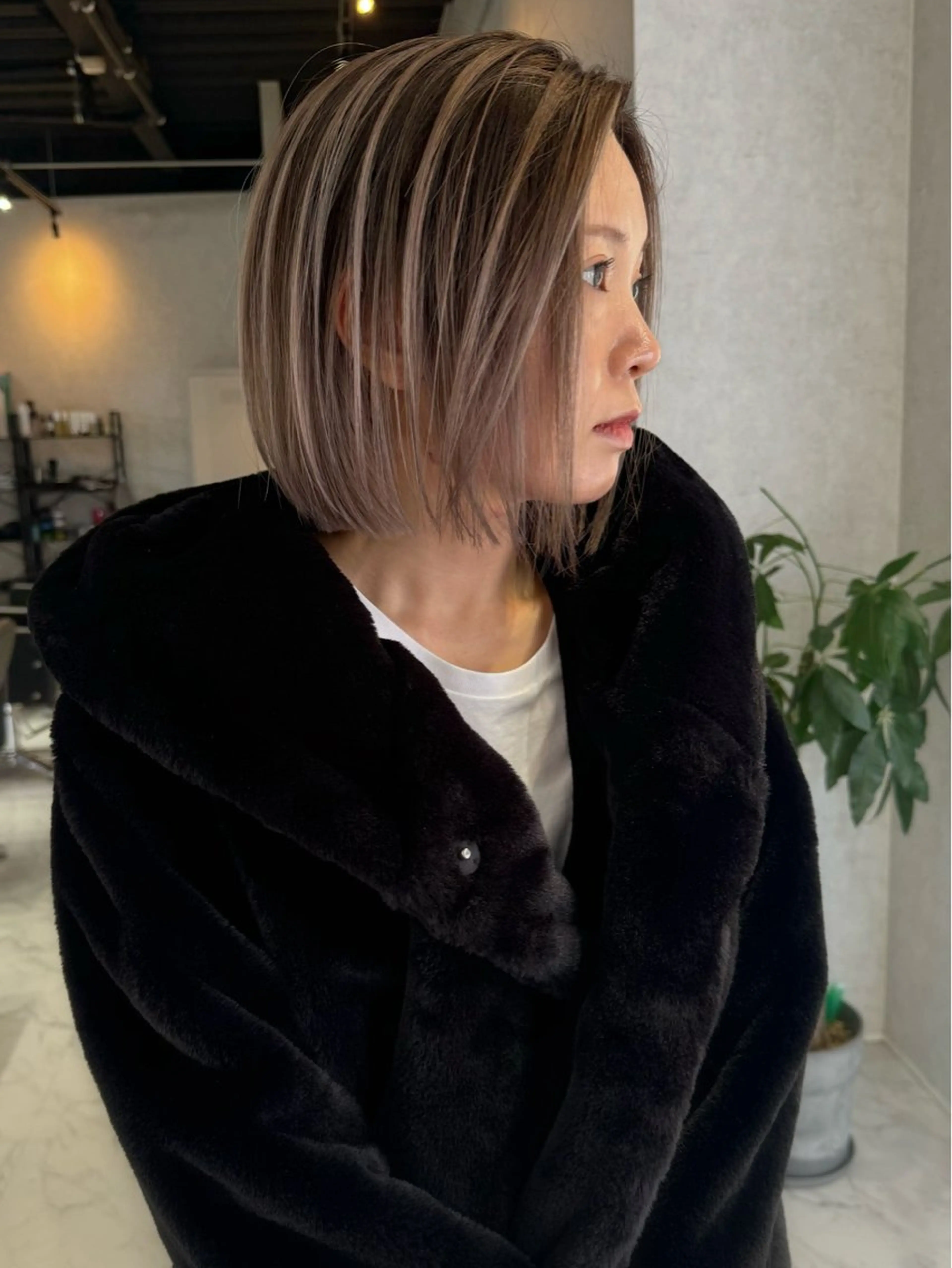 ショート カラー ヘアアレンジ ショートボブ バレイヤージュ ブリーチ デザインカラー ダブルカラー カット ヘアカラー トリートメント アンドウ ユウ/ レイヤーカット/韓国のヘアスタイル