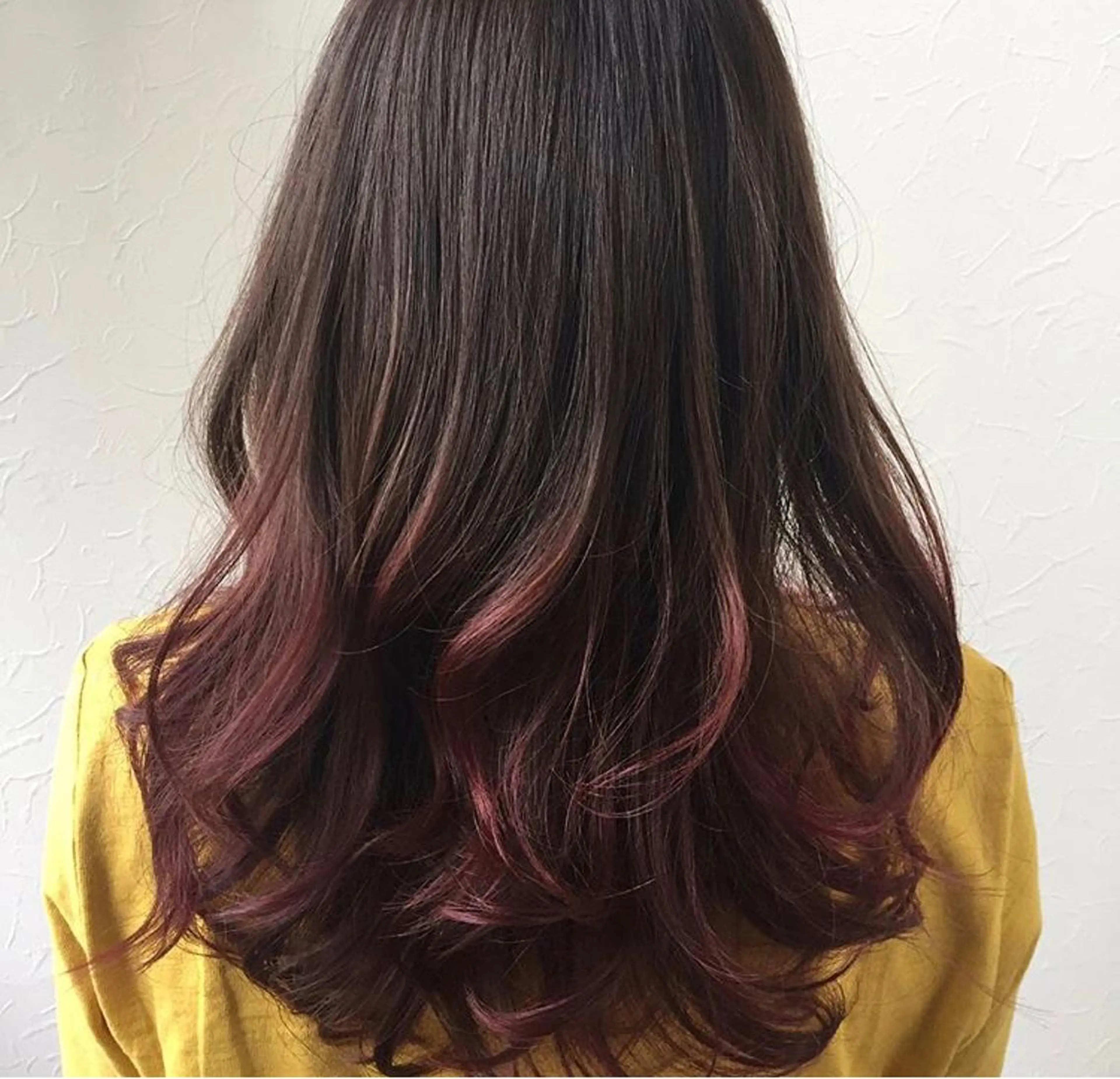 ロング ヘアカラー 松浦 圭希のヘアスタイル