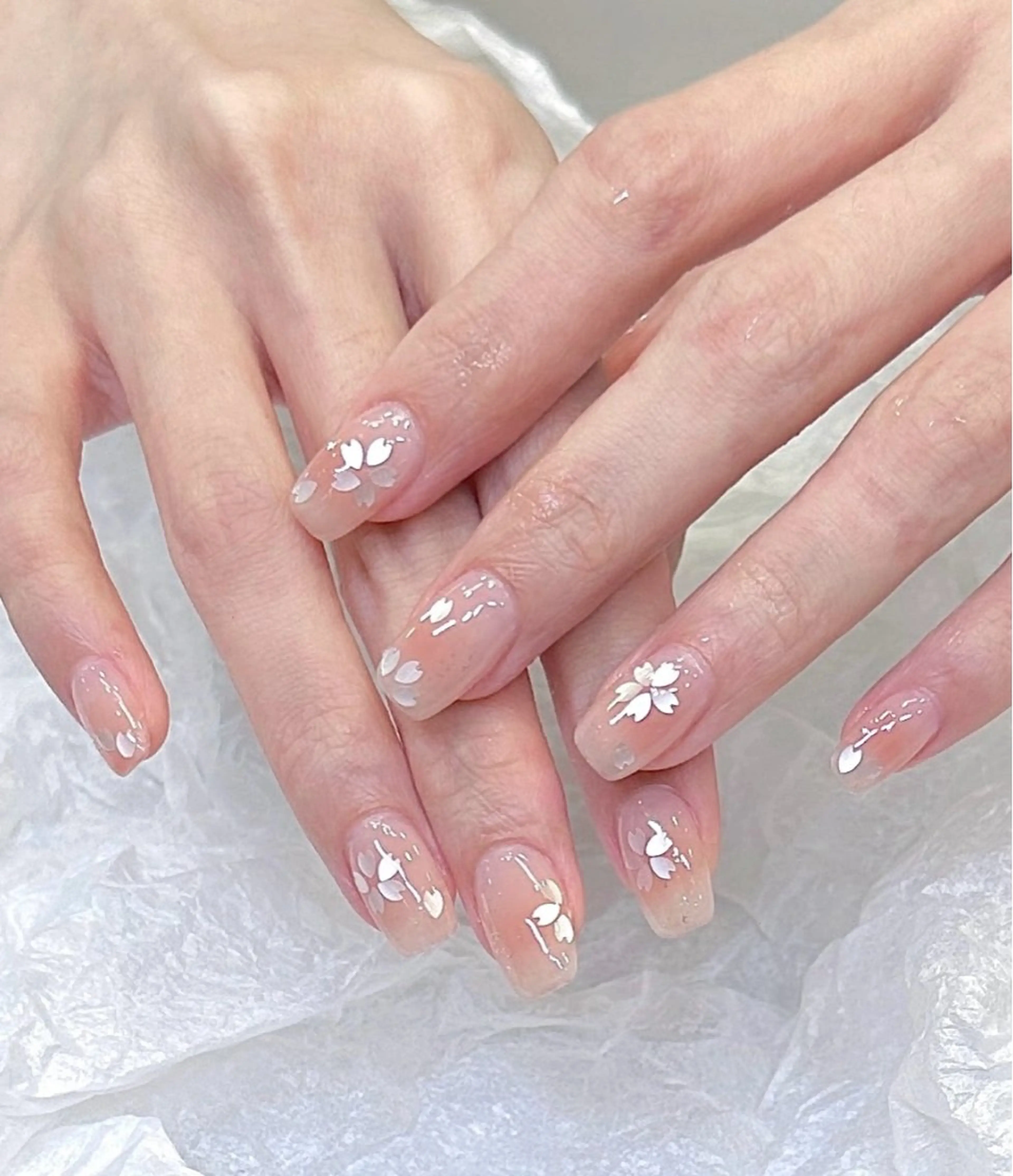 ネイル 桜ネイル 春ネイル 💅E•U•B NAIL🌹所属・横浜市中区曙町 ネイルE·U·Bのネイルデザイン