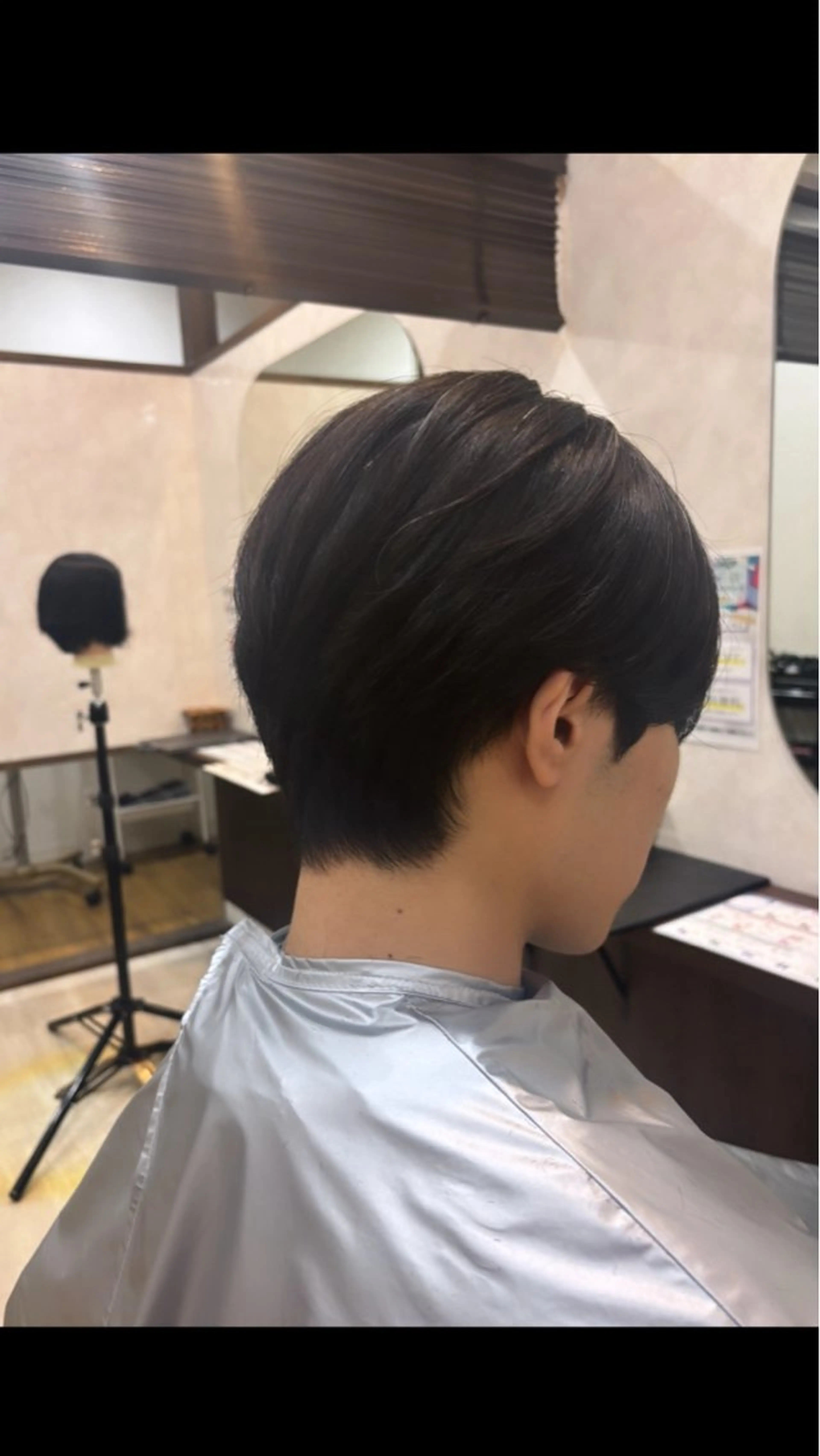 ショート reborn店長 🤍リルのヘアスタイル