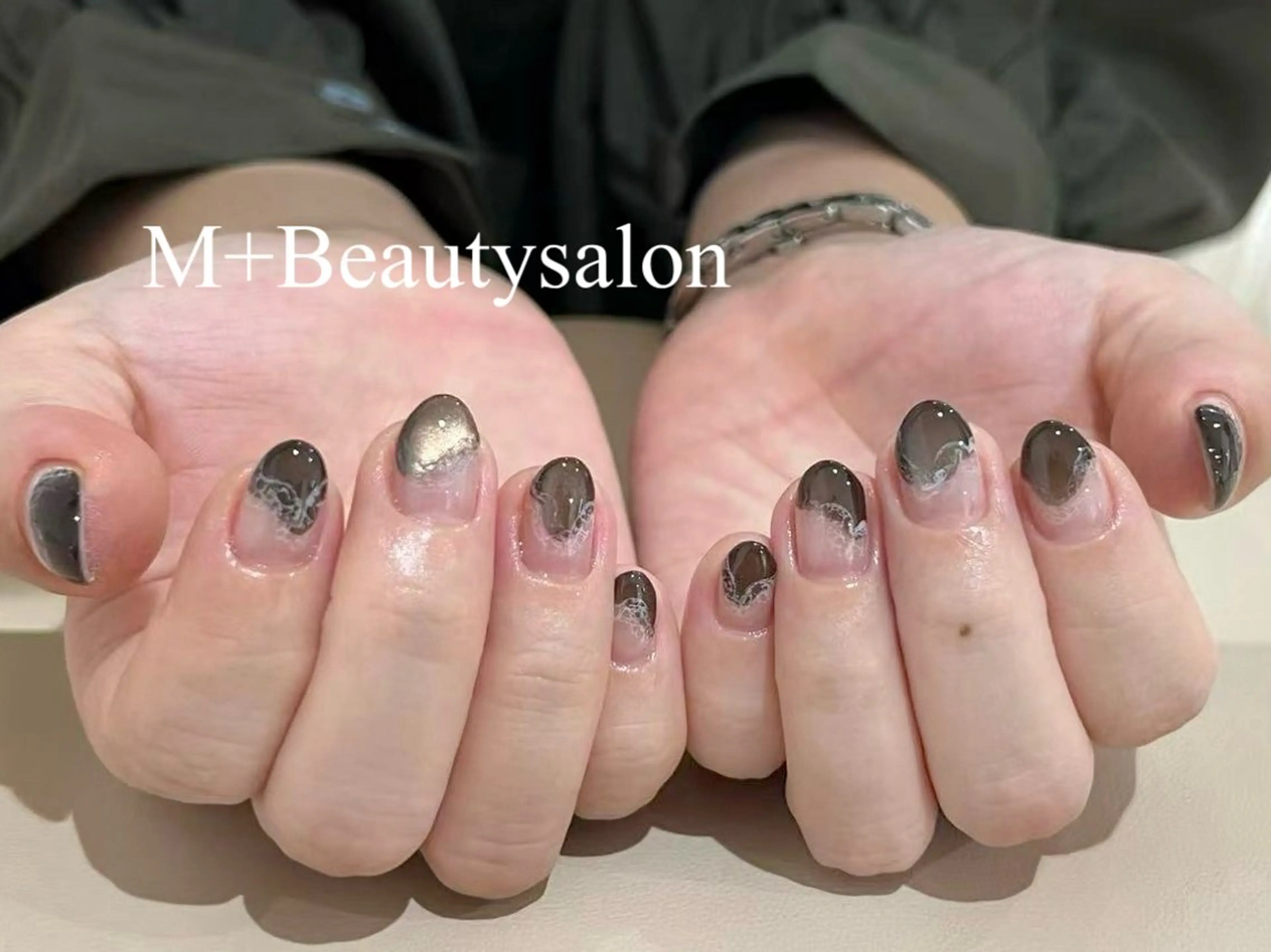 ネイル M+  Beauty Salonのネイルデザイン