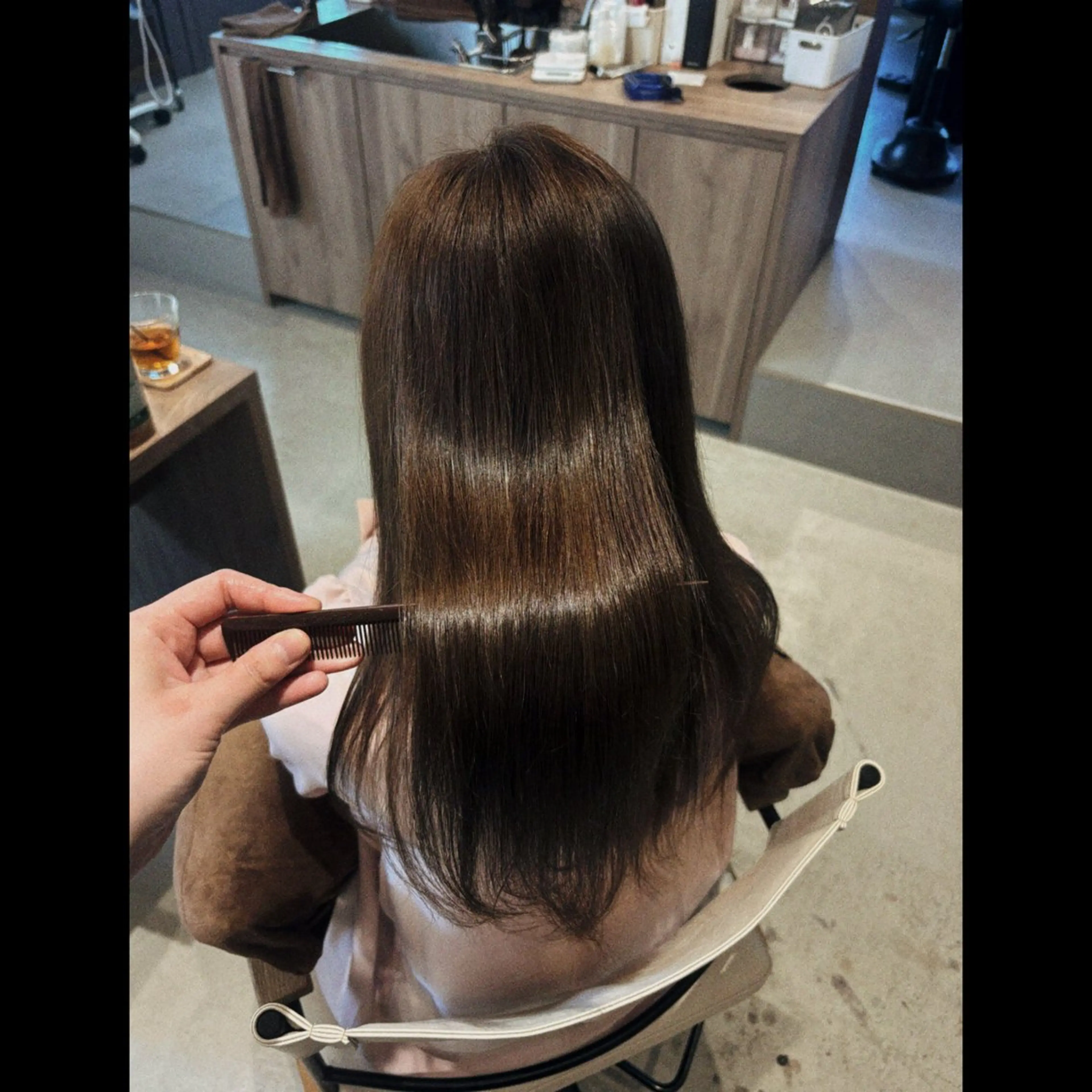 セミロング カット ヘアカラー トリートメント 彩名/透明感カラー/ レイヤーカットのヘアスタイル