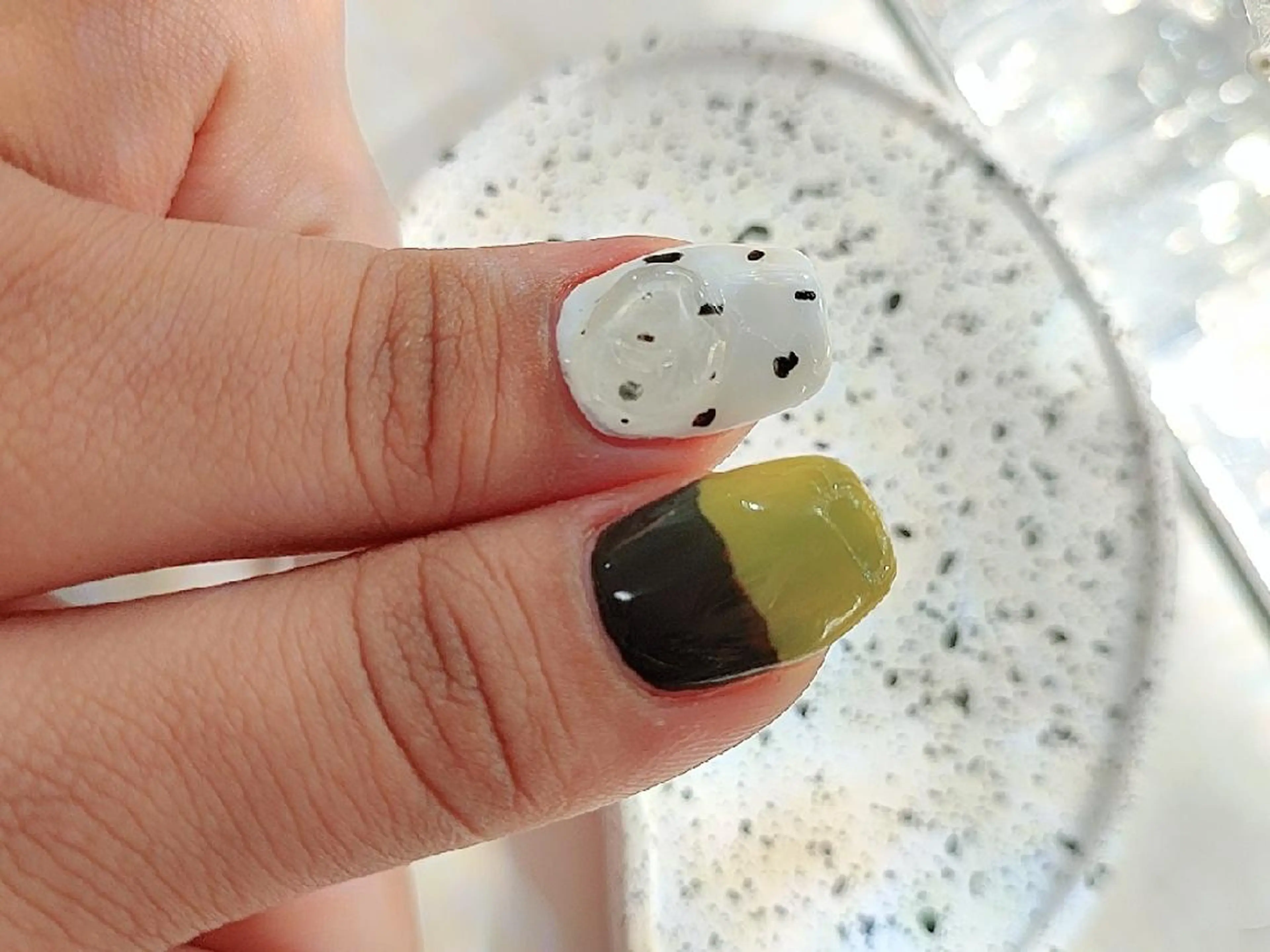 ネイル ハンドネイル RUNWAY 　　の眉毛・アイブロウイメージ