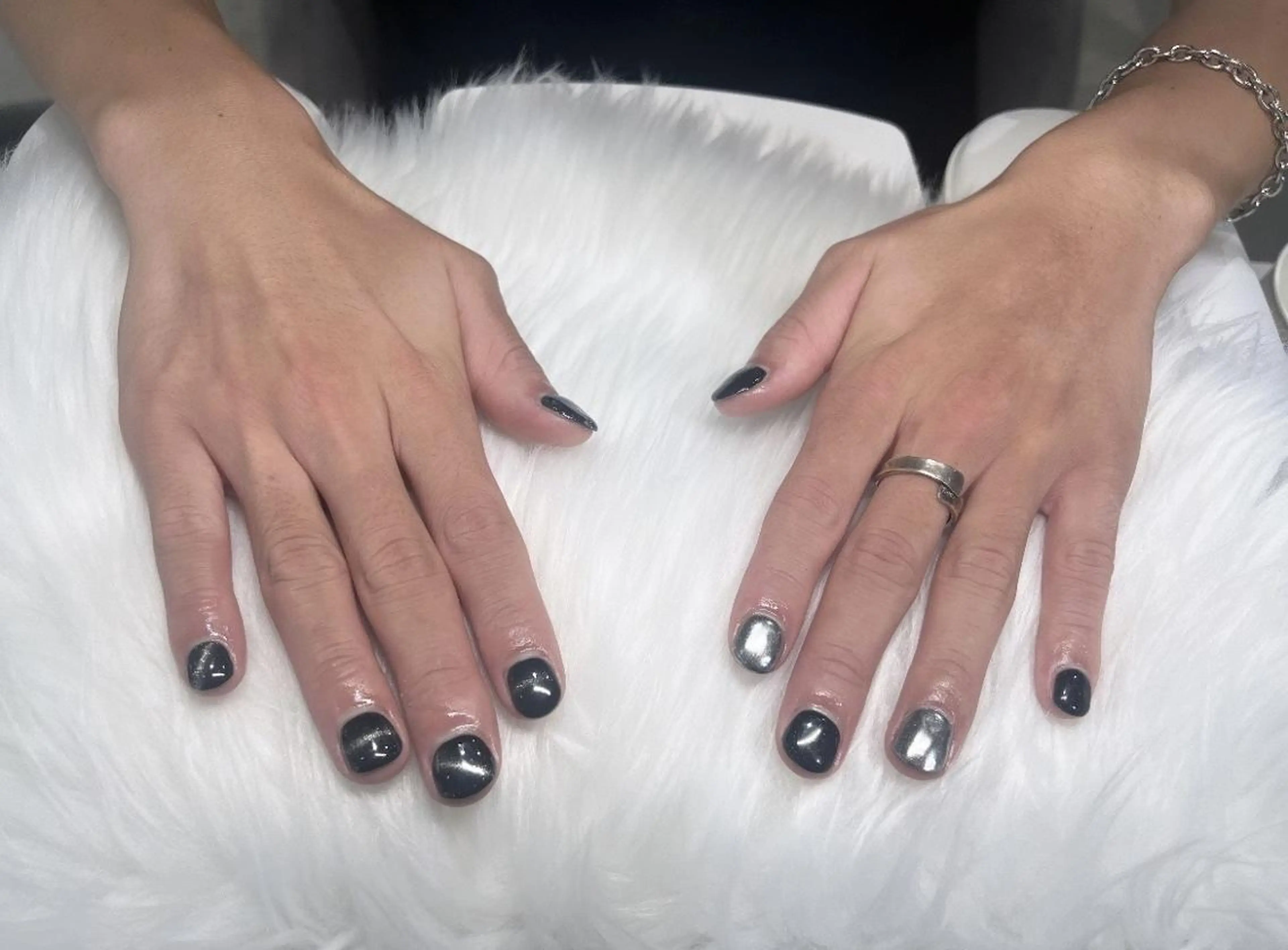 ネイル メンズ マグネットネイル メンズネイル シルバー Nail Salon Lindaのネイルデザイン