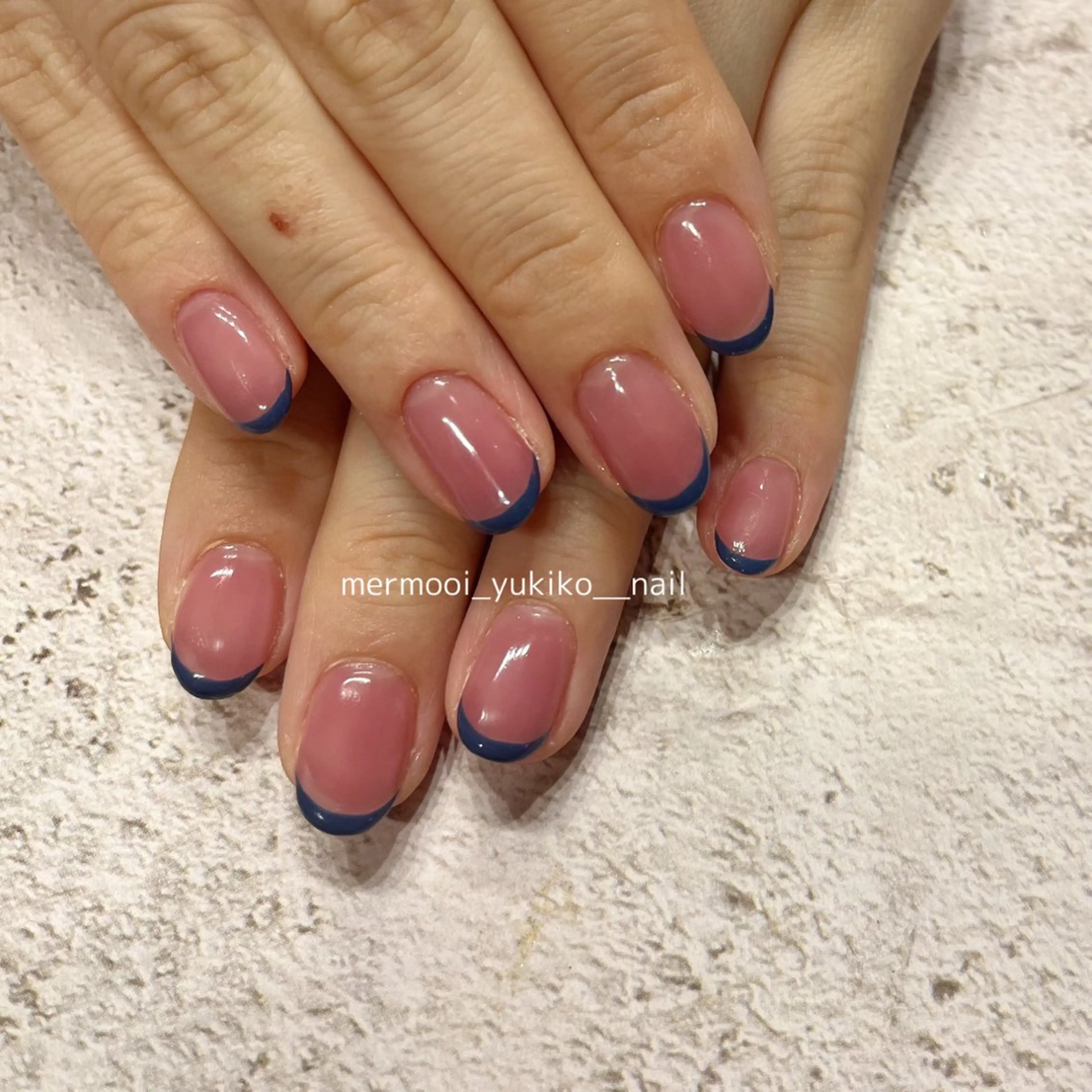 ネイル アートネイル フレンチネイル ジェルネイル 韓国ネイル ネイビー ハンドネイル melumooi nailのネイルデザイン