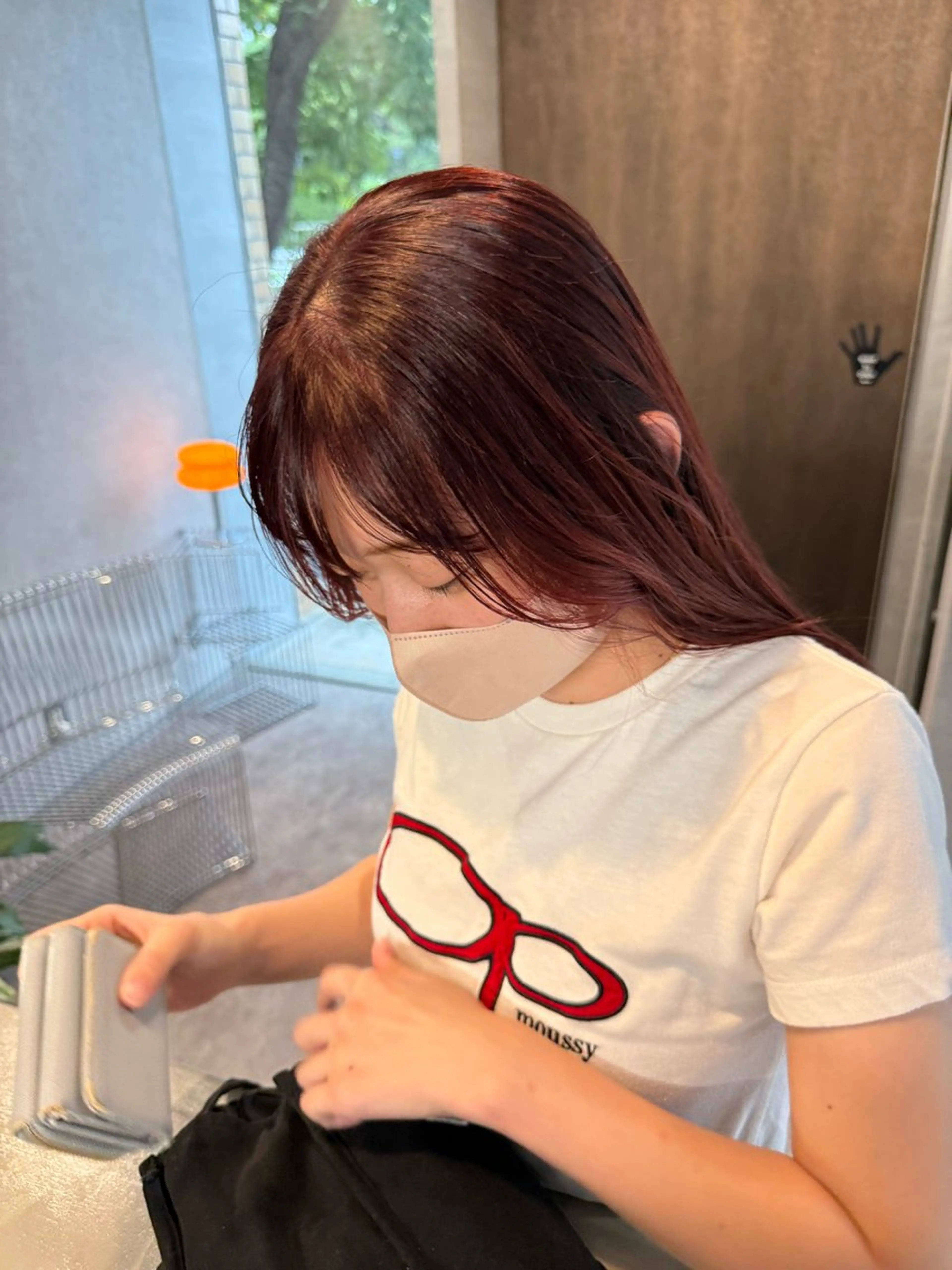 ロング qpulaあいみ 透明感カラーのヘアスタイル