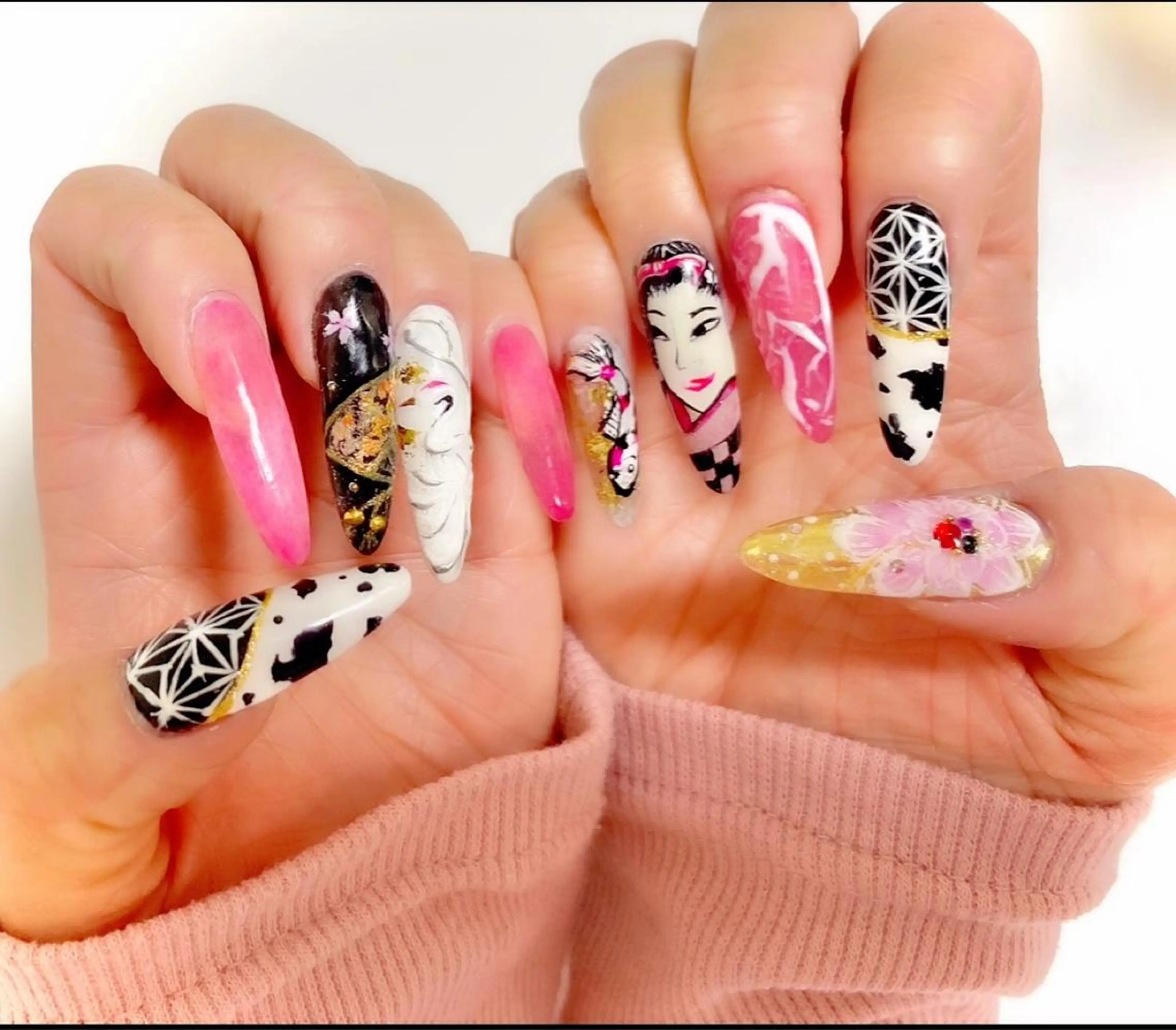 ネイル ロングネイル スカルプネイル Nail salon MEGUMIのネイルデザイン
