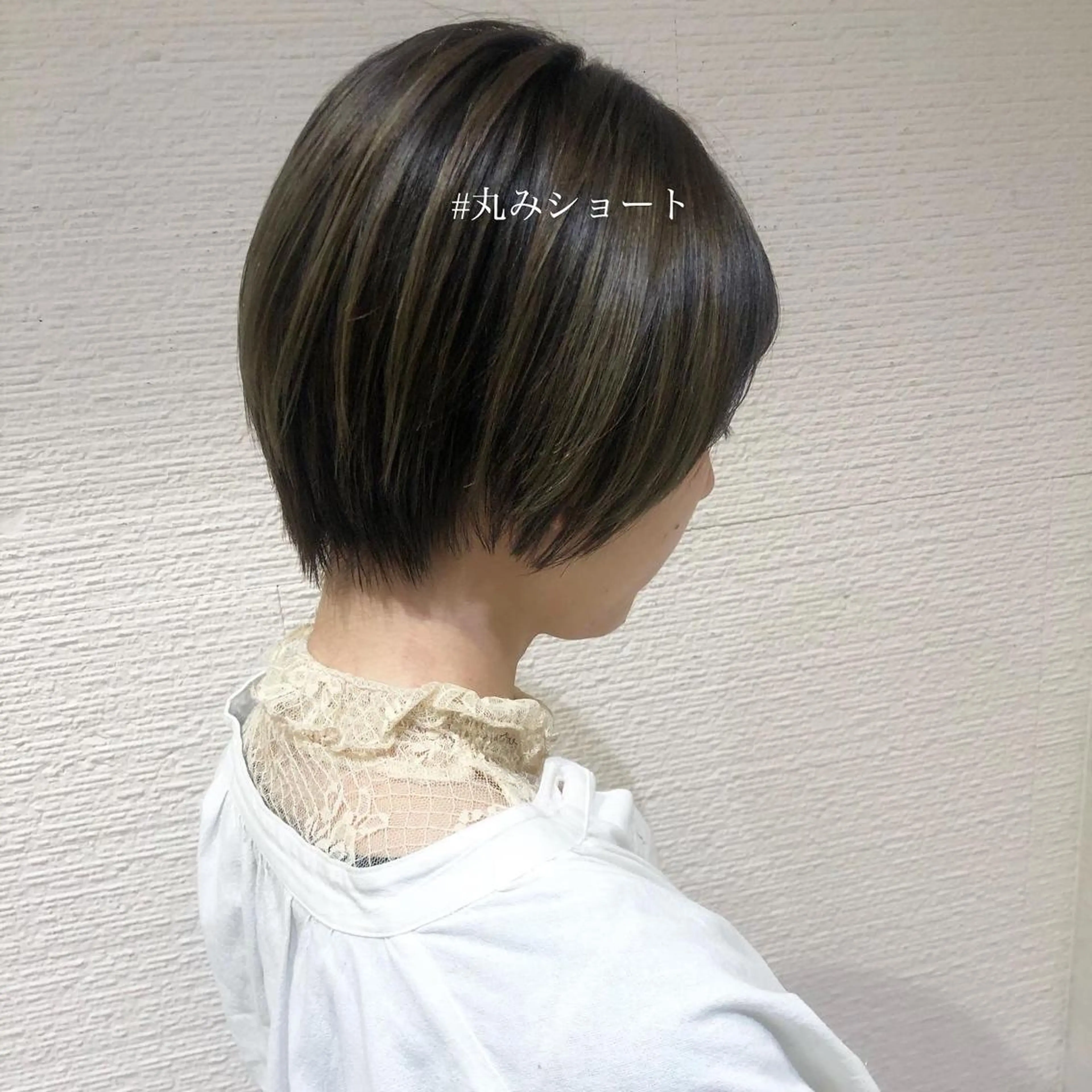 ショート カラー 三鷹で1番ショート ボブをカットする新谷のヘアスタイル