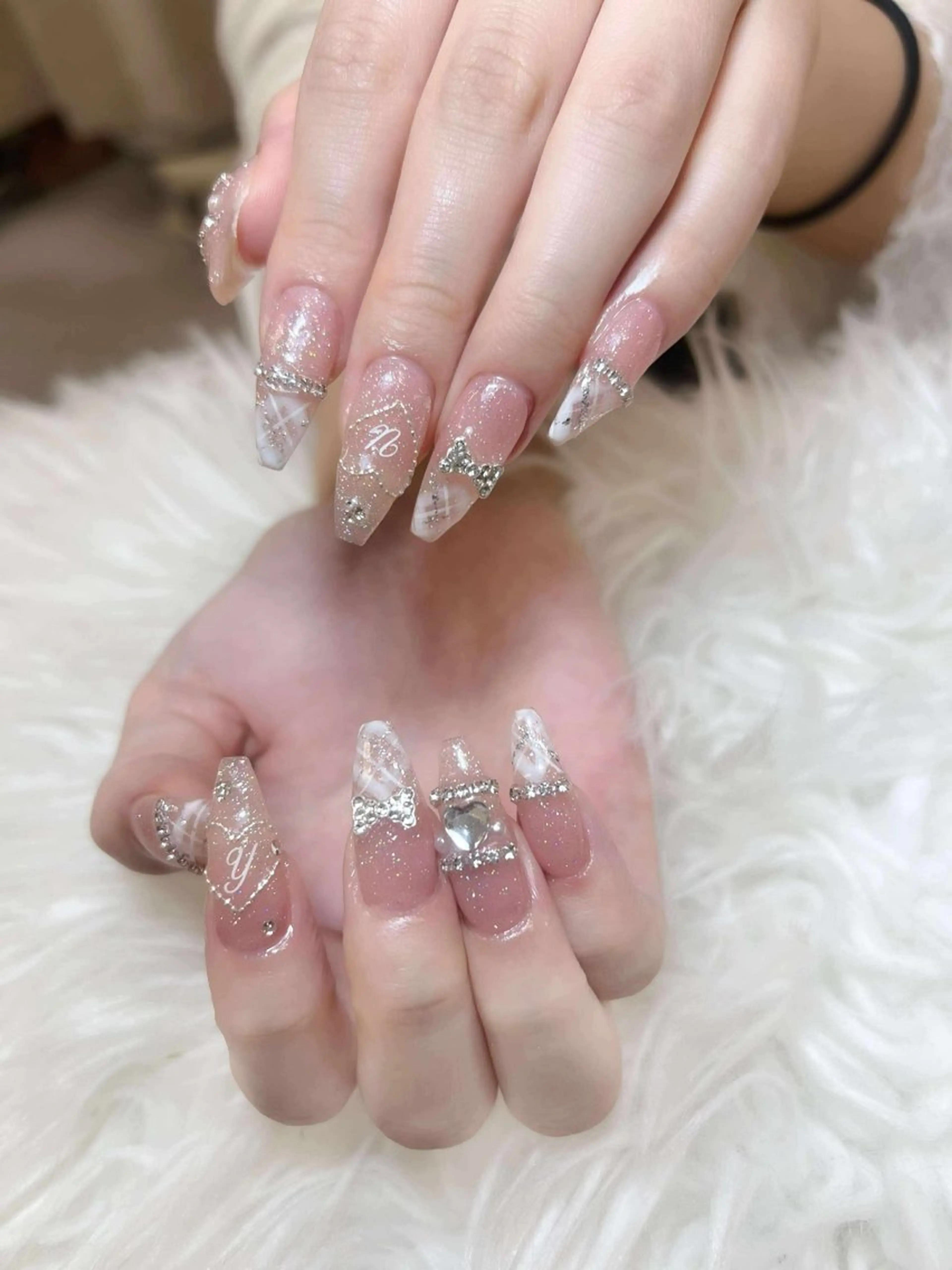 ネイル ハンドネイル ANH NAIL ゴテゴテ専門店💎のネイルデザイン