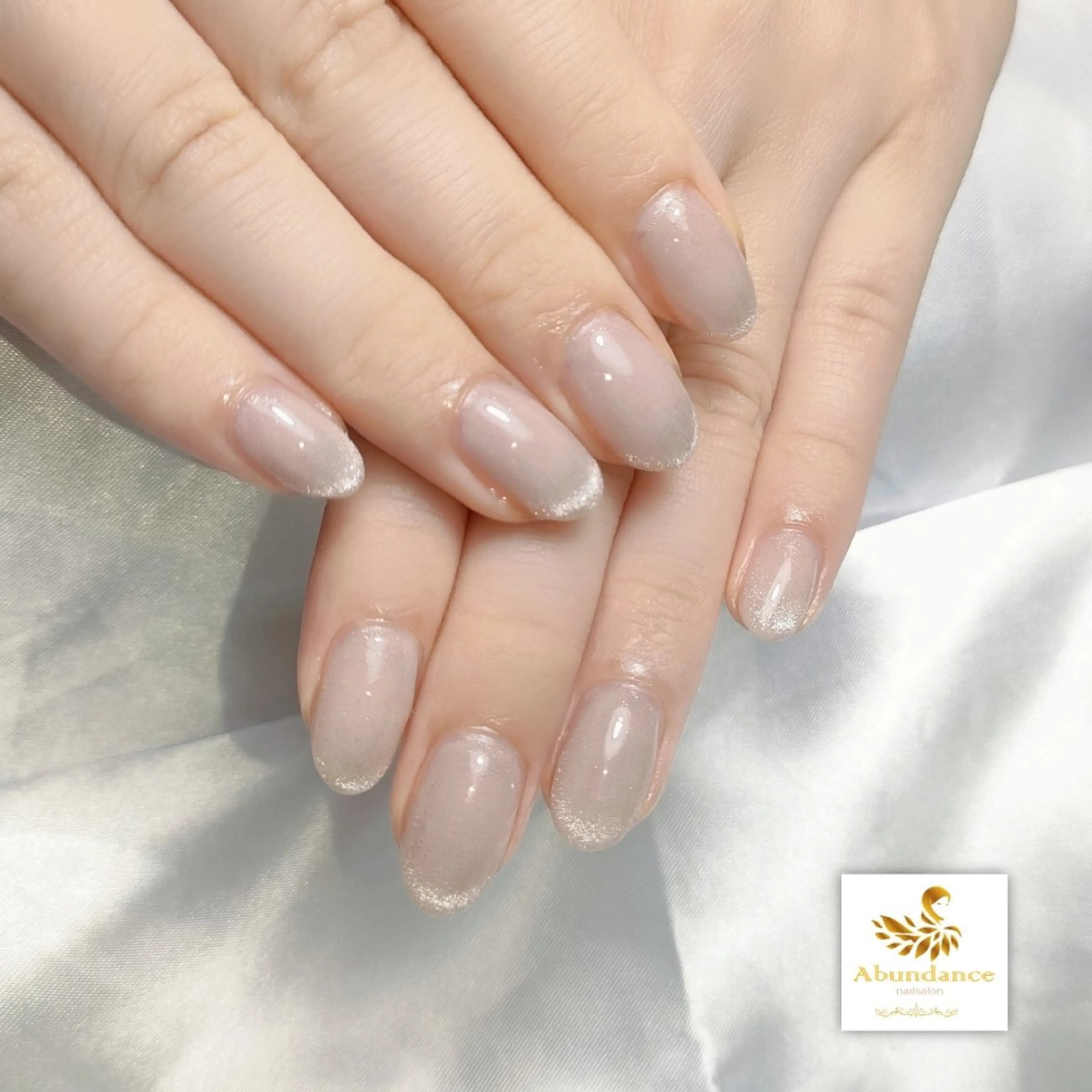 ネイル マグネットネイル ハンドネイル 完全予約制個室サロン Abundancesのネイルデザイン